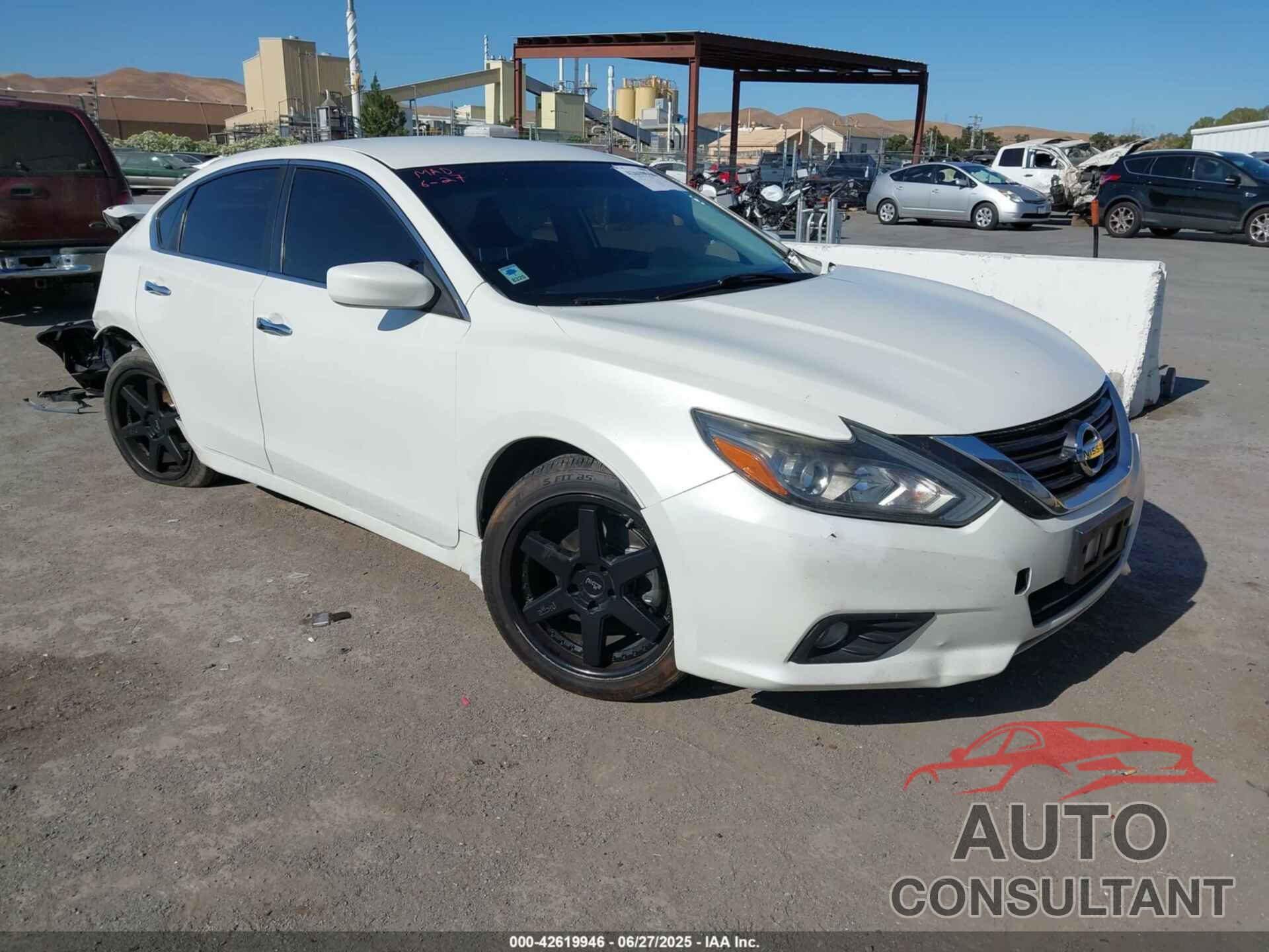 NISSAN ALTIMA 2018 - 1N4AL3AP4JC278480
