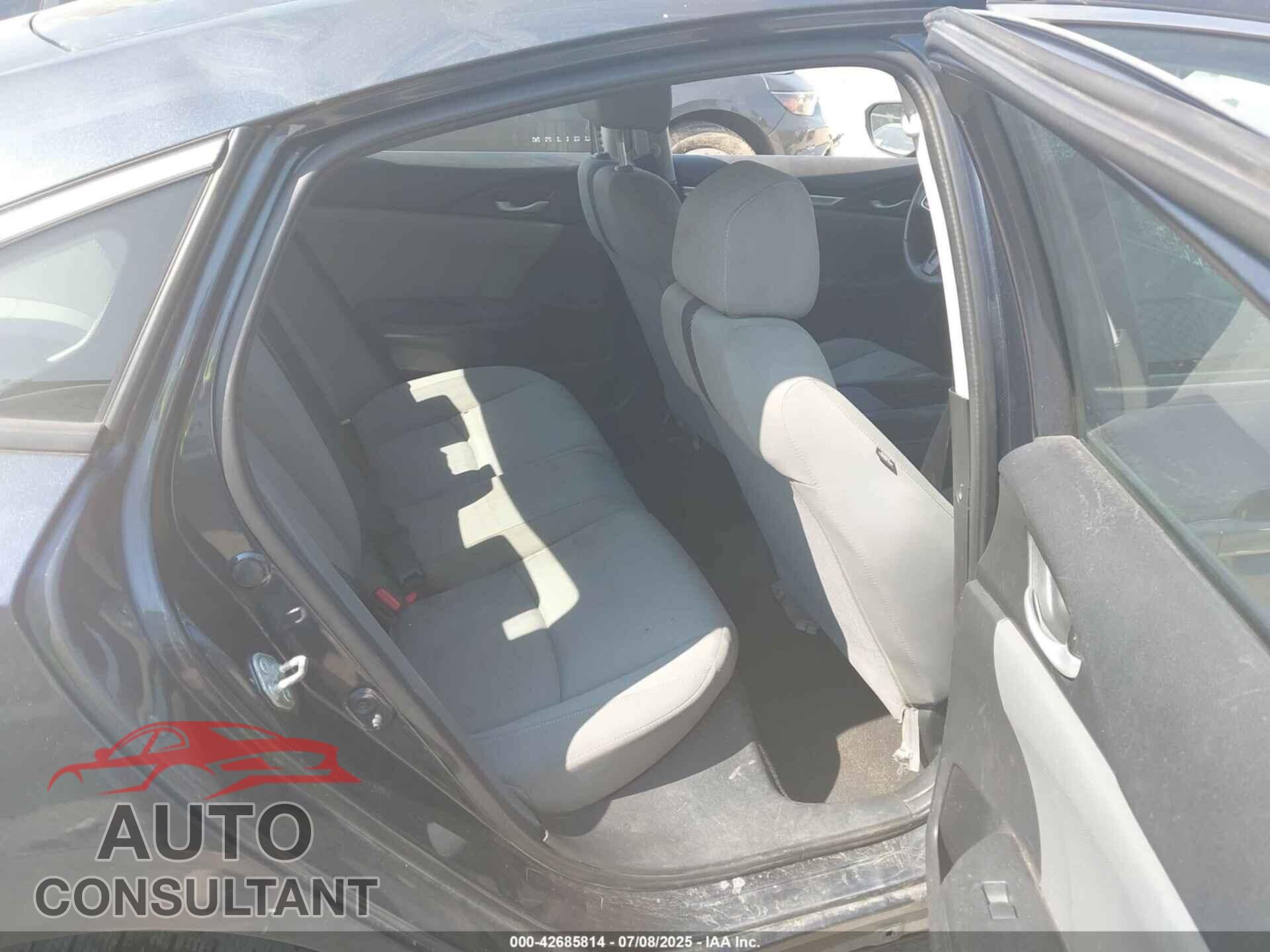 HONDA CIVIC 2018 - 19XFC2F52JE028794