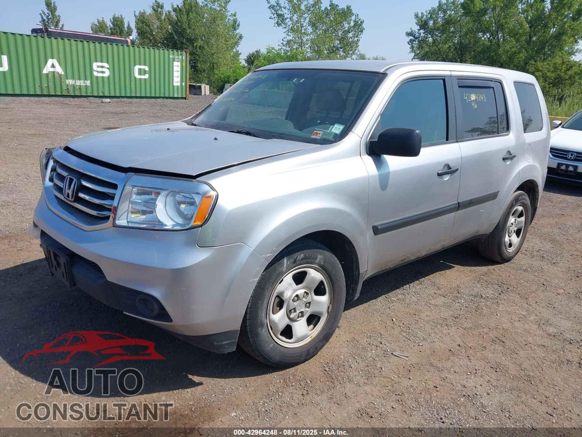 HONDA PILOT 2015 - 5FNYF4H29FB009059