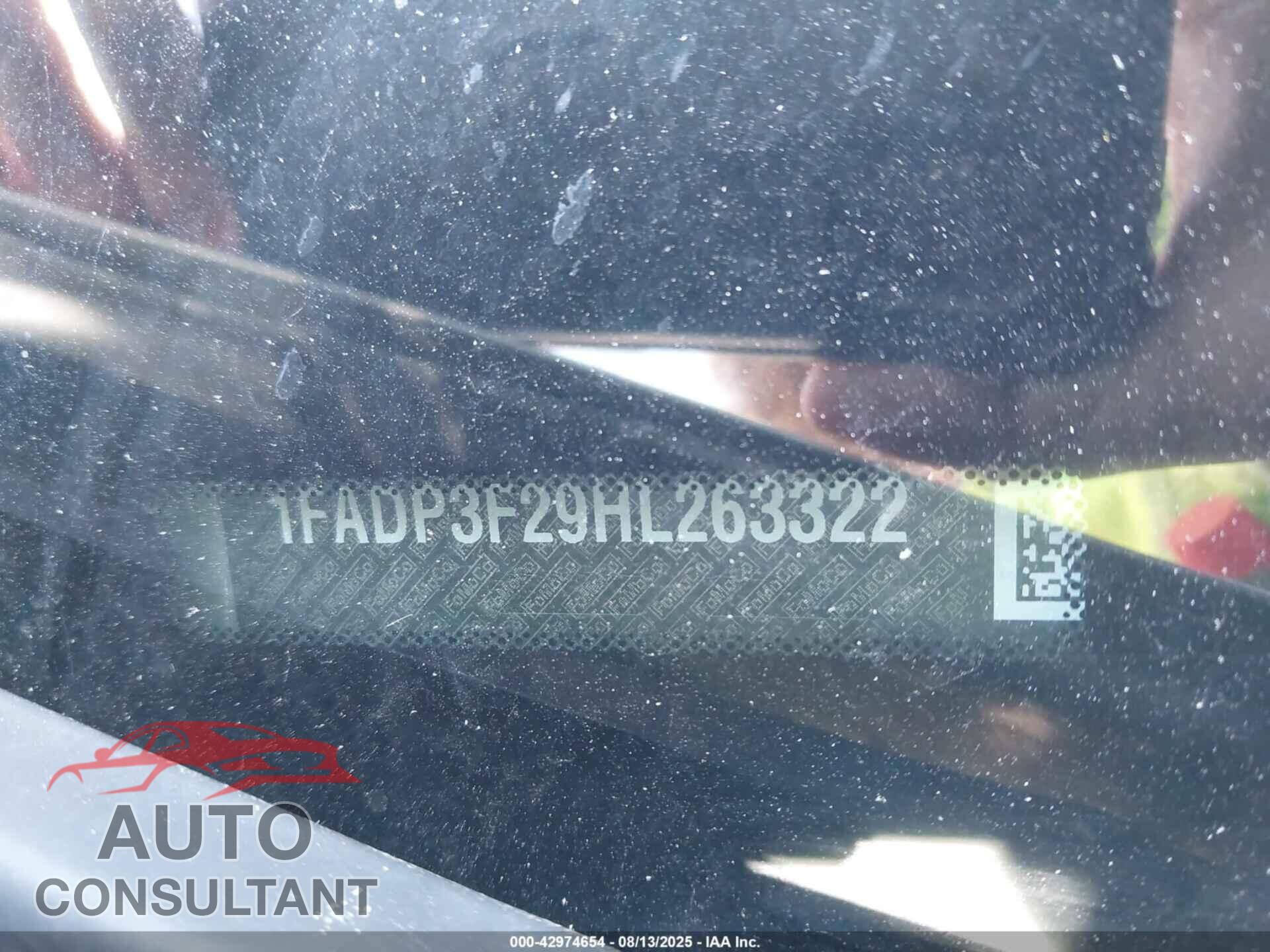 FORD FOCUS 2017 - 1FADP3F29HL263322