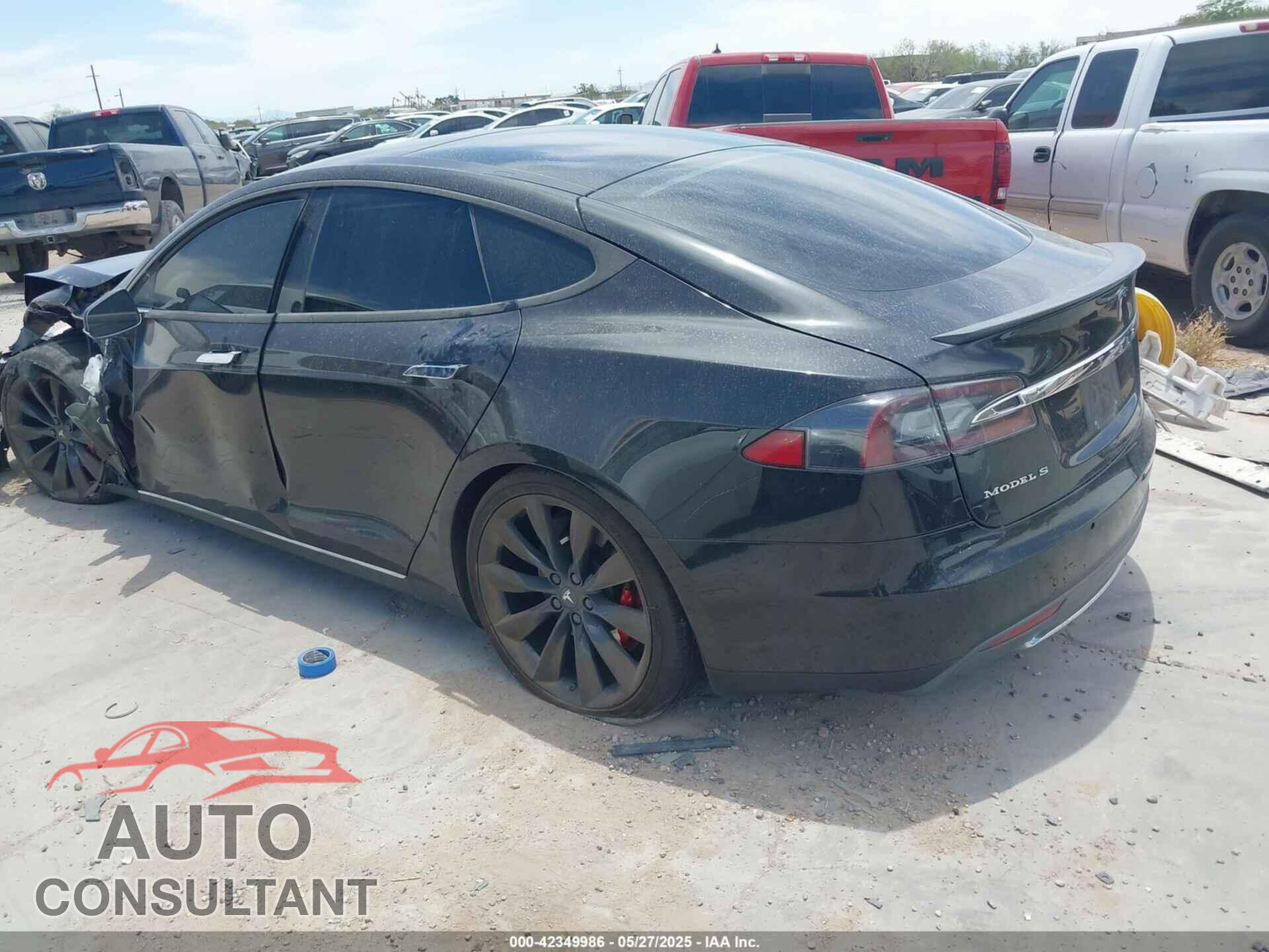 TESLA MODEL S 2015 - 5YJSA1V48FF100364