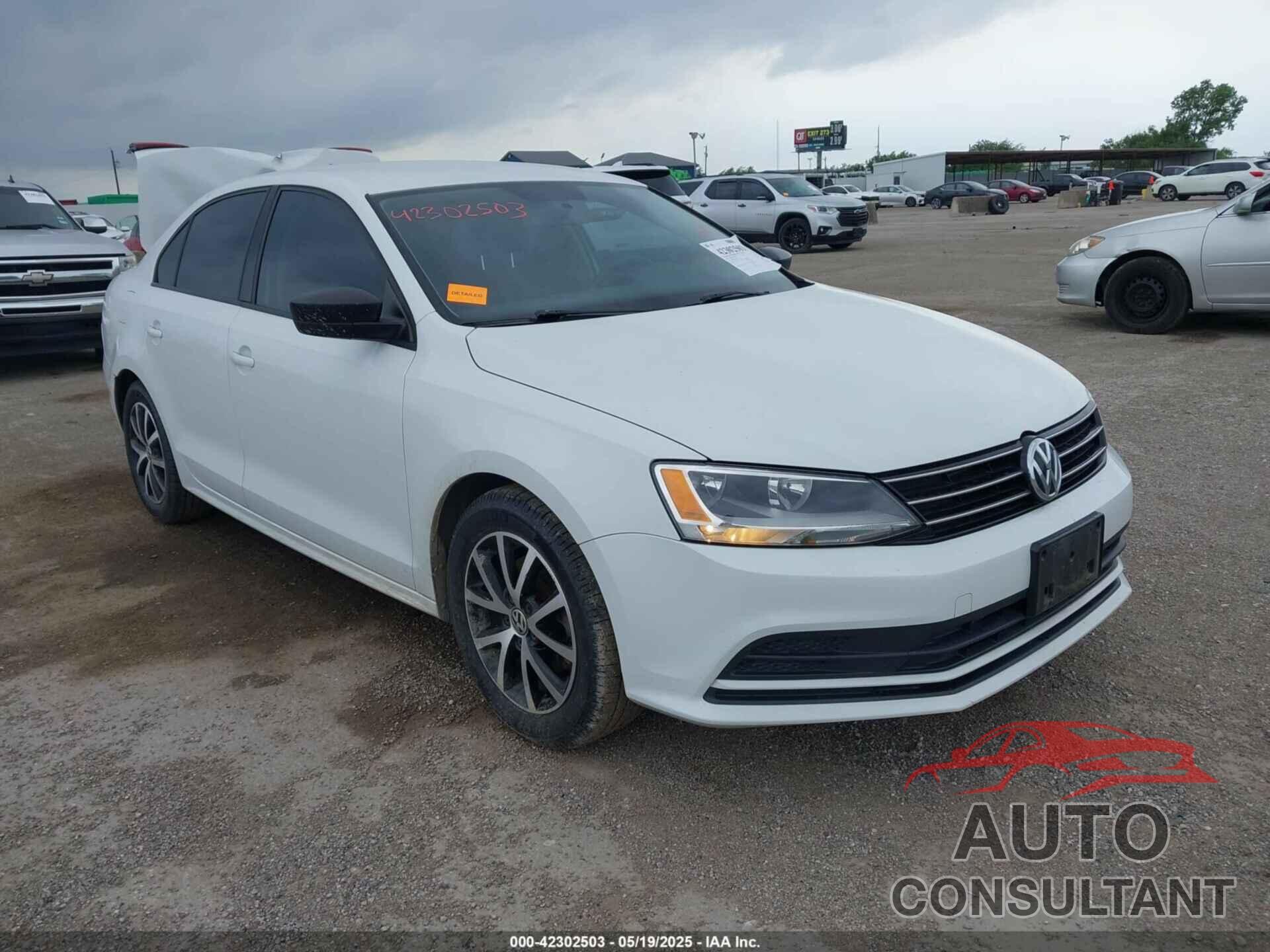 VOLKSWAGEN JETTA 2016 - 3VWD67AJ0GM377478