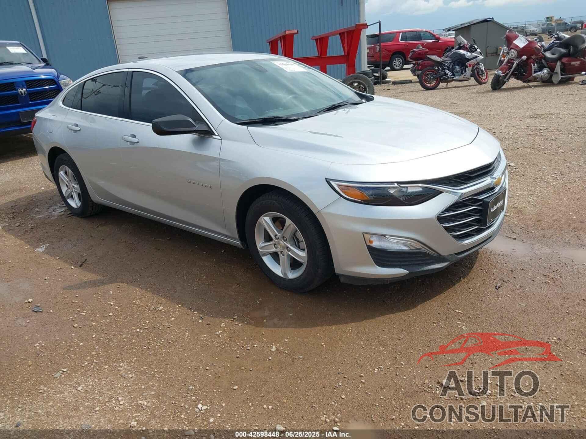 CHEVROLET MALIBU 2022 - 1G1ZC5ST3NF163502