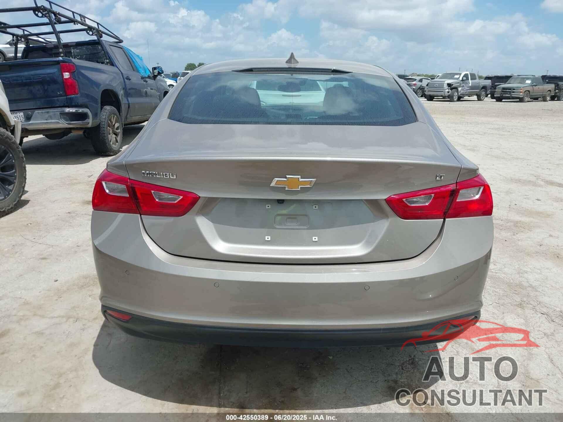 CHEVROLET MALIBU 2024 - 1G1ZD5ST2RF227919