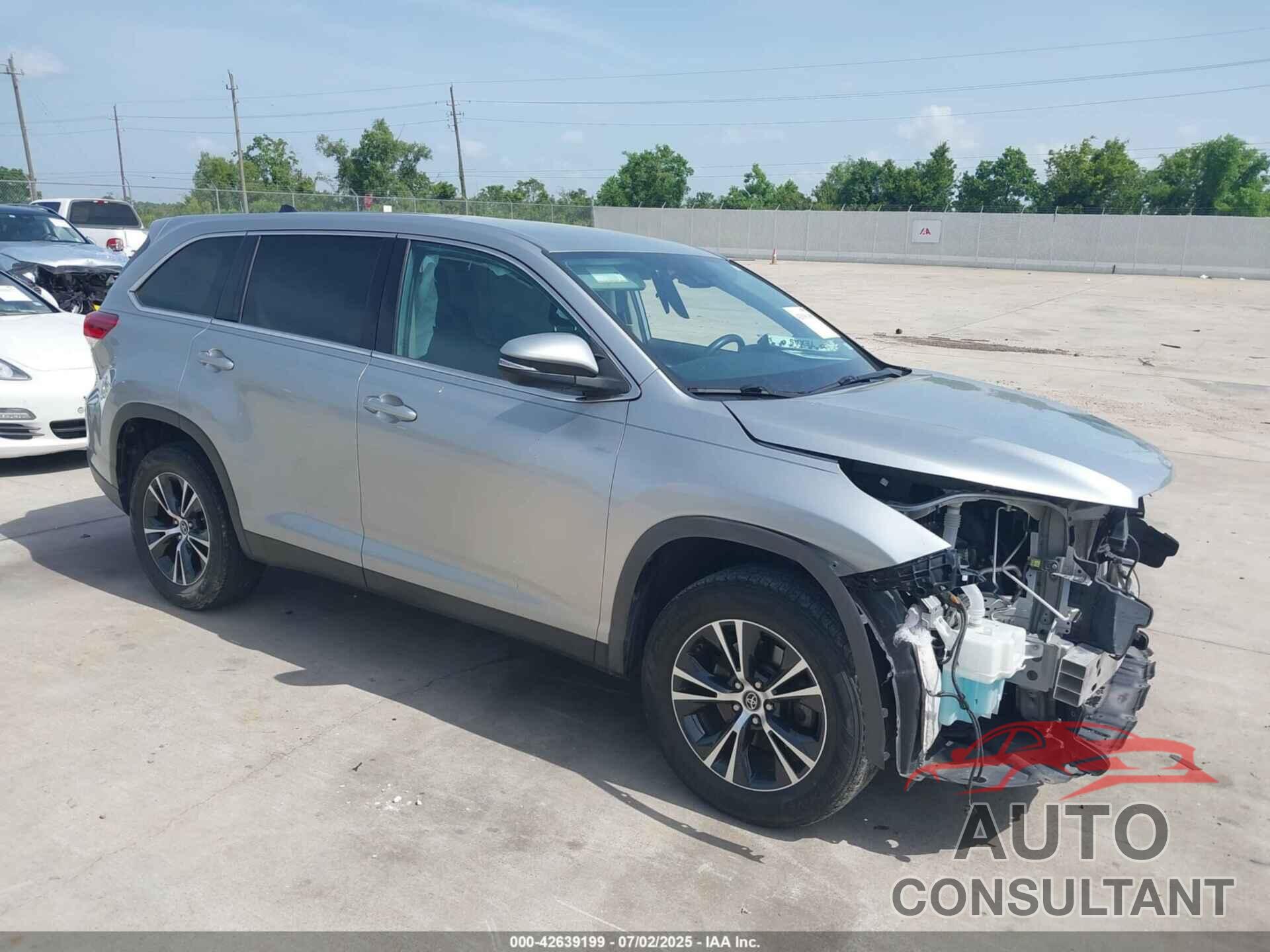 TOYOTA HIGHLANDER 2019 - 5TDZZRFH2KS314523