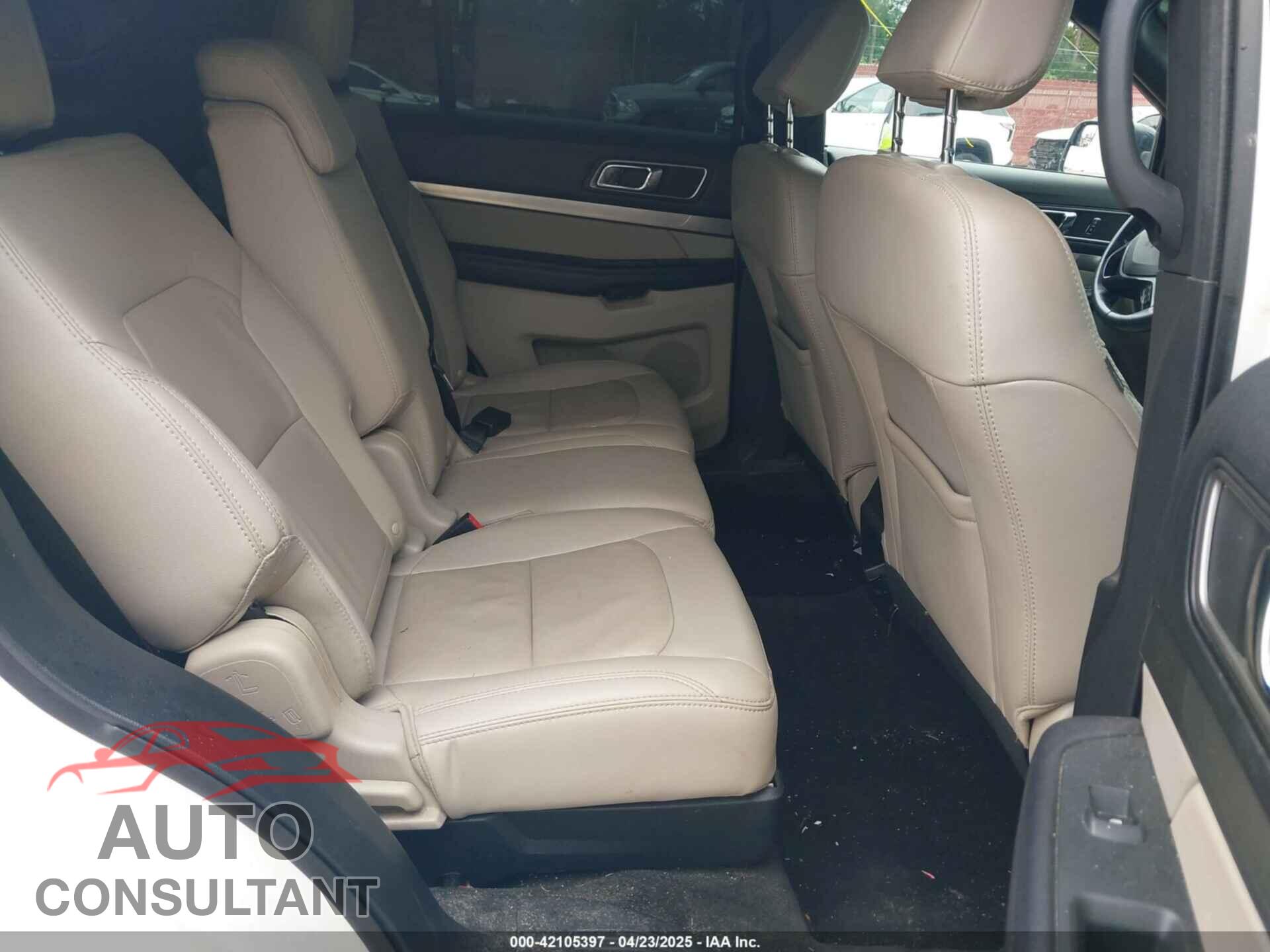 FORD EXPLORER 2018 - 1FM5K7D82JGA54896