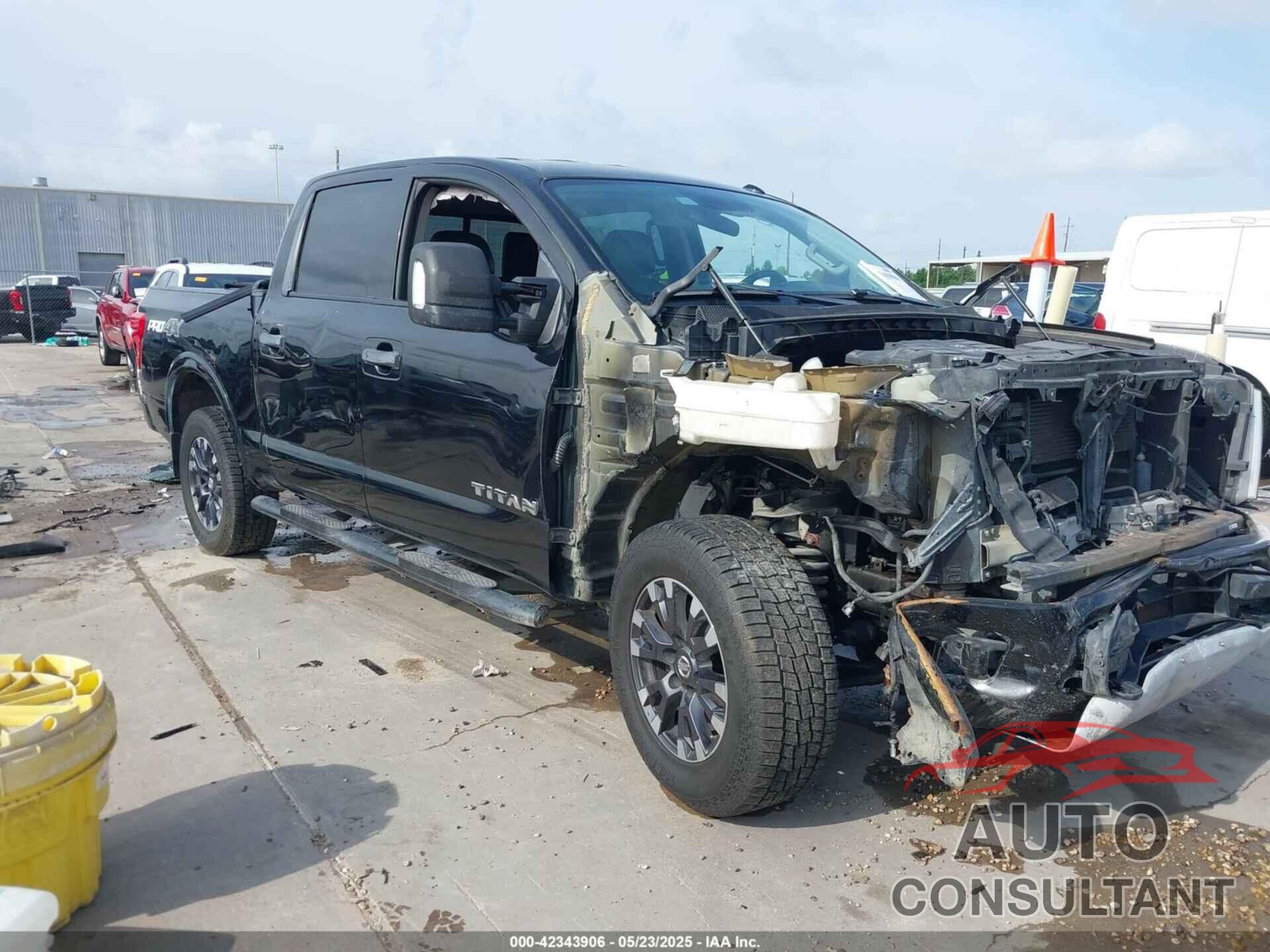 NISSAN TITAN 2017 - 1N6AA1E57HN561237