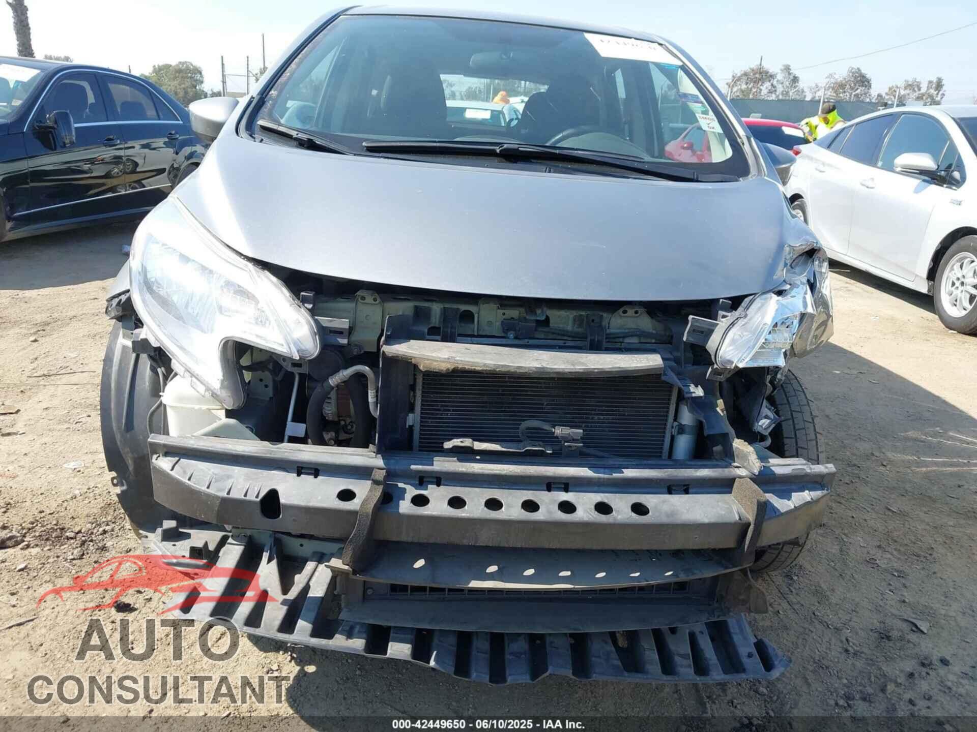NISSAN VERSA NOTE 2015 - 3N1CE2CP7FL414345