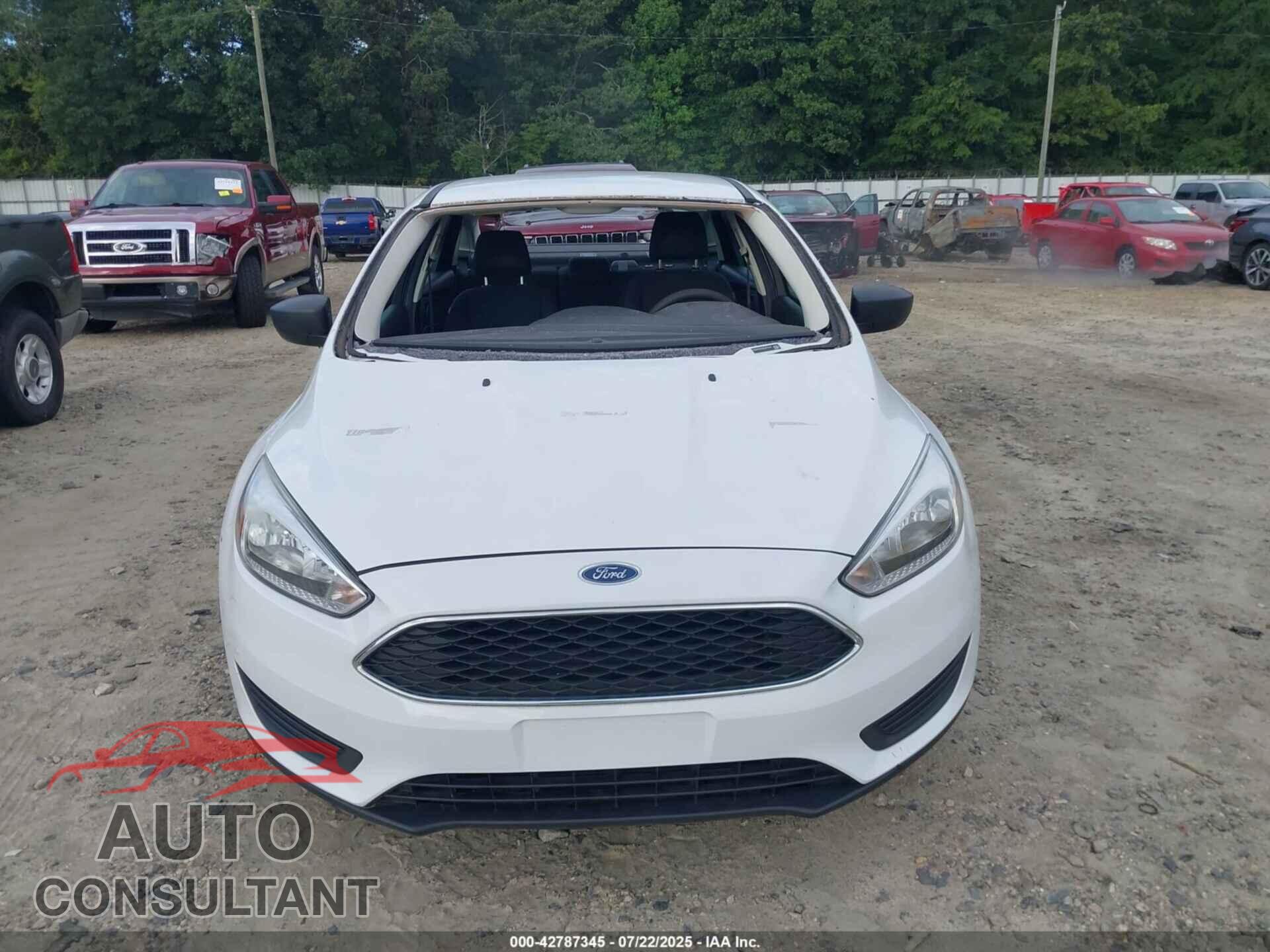 FORD FOCUS 2016 - 1FADP3E27GL371115