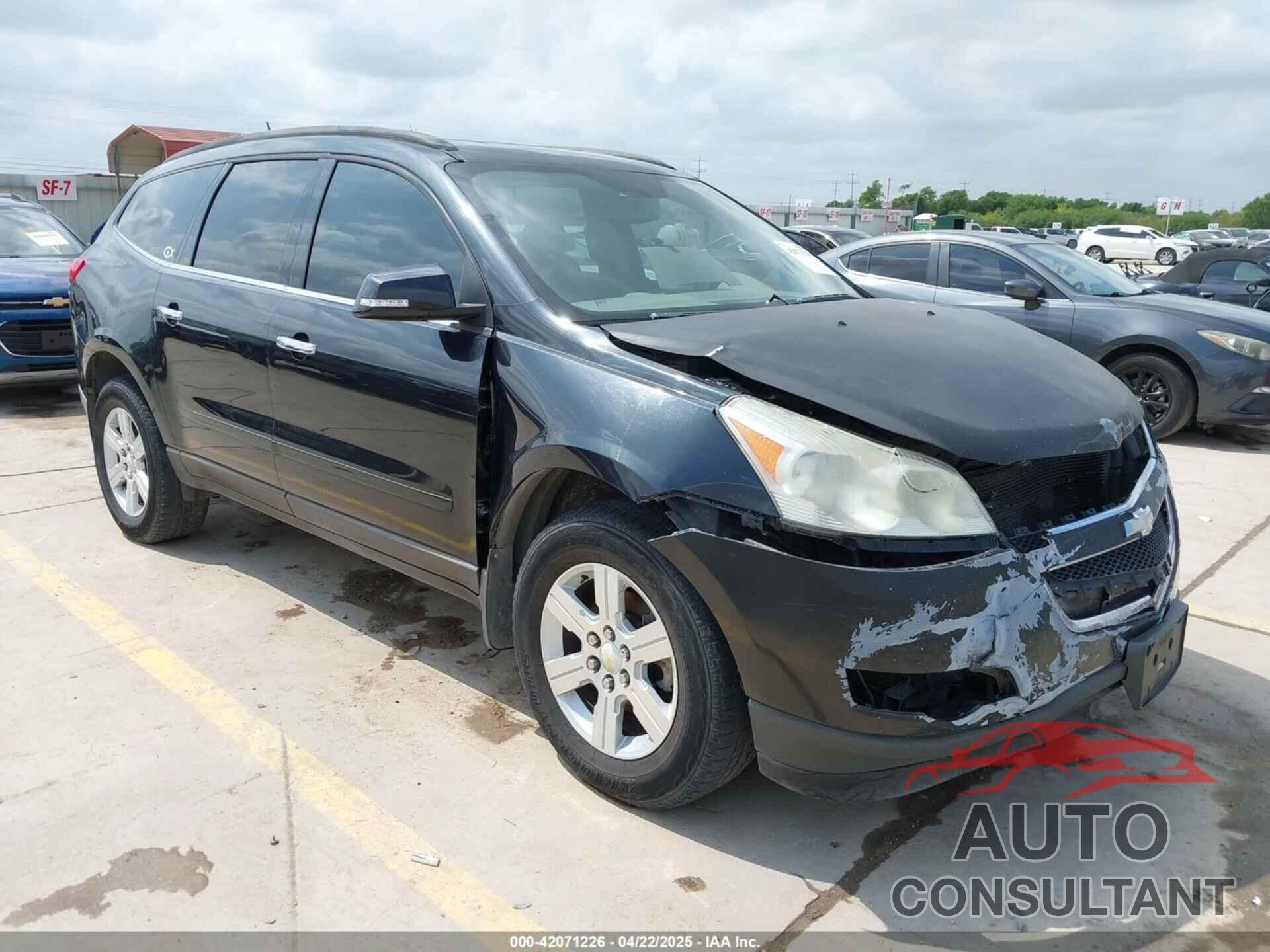 CHEVROLET TRAVERSE 2011 - 1GNKRJED4BJ264214