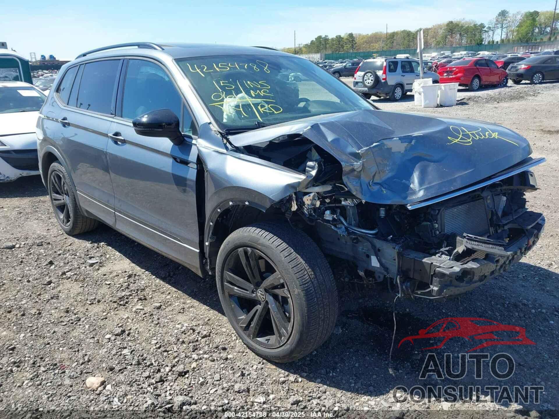 VOLKSWAGEN TIGUAN 2023 - 3VV8B7AX7PM102793