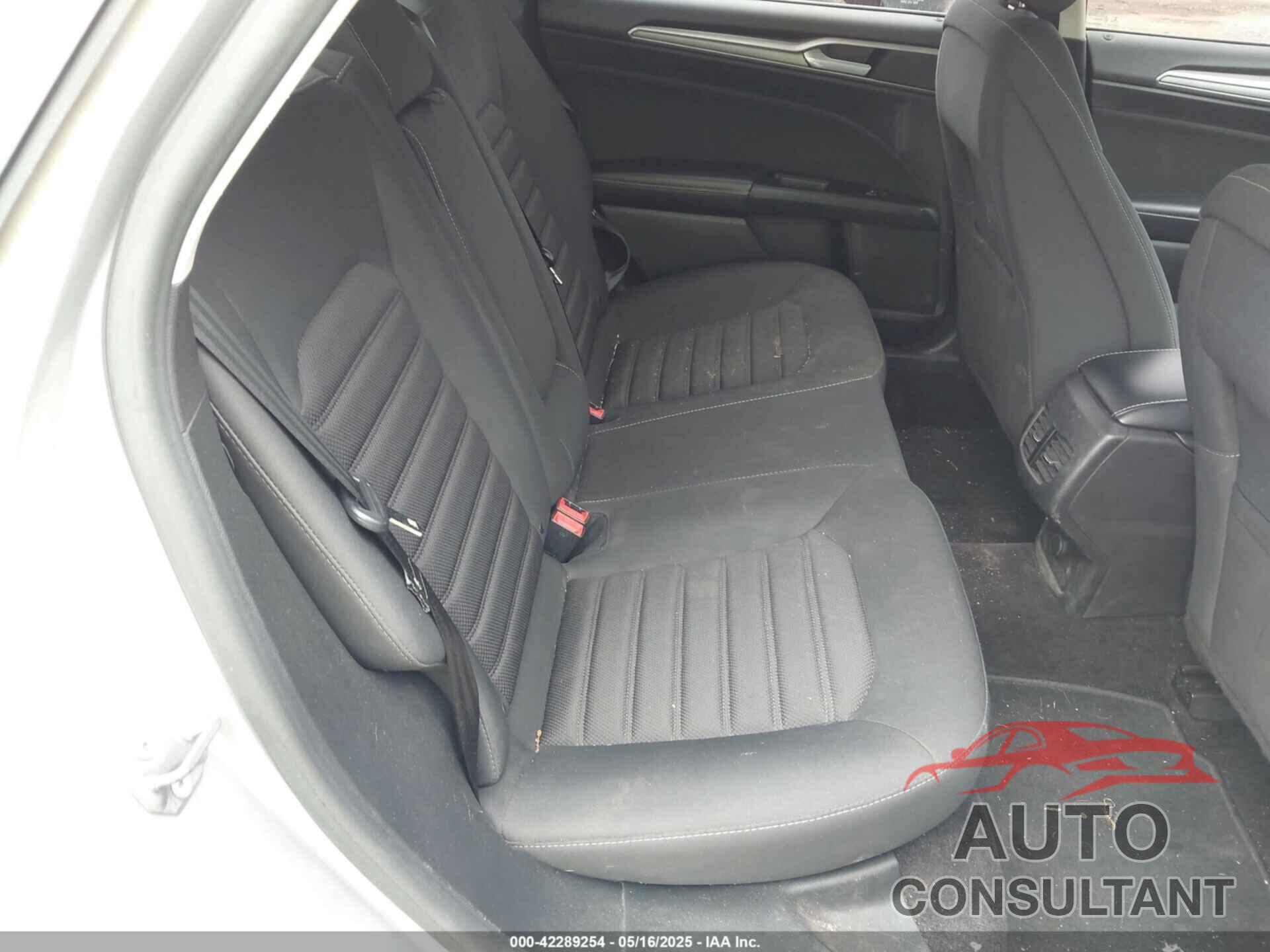 FORD FUSION HYBRID 2017 - 3FA6P0LU6HR357026