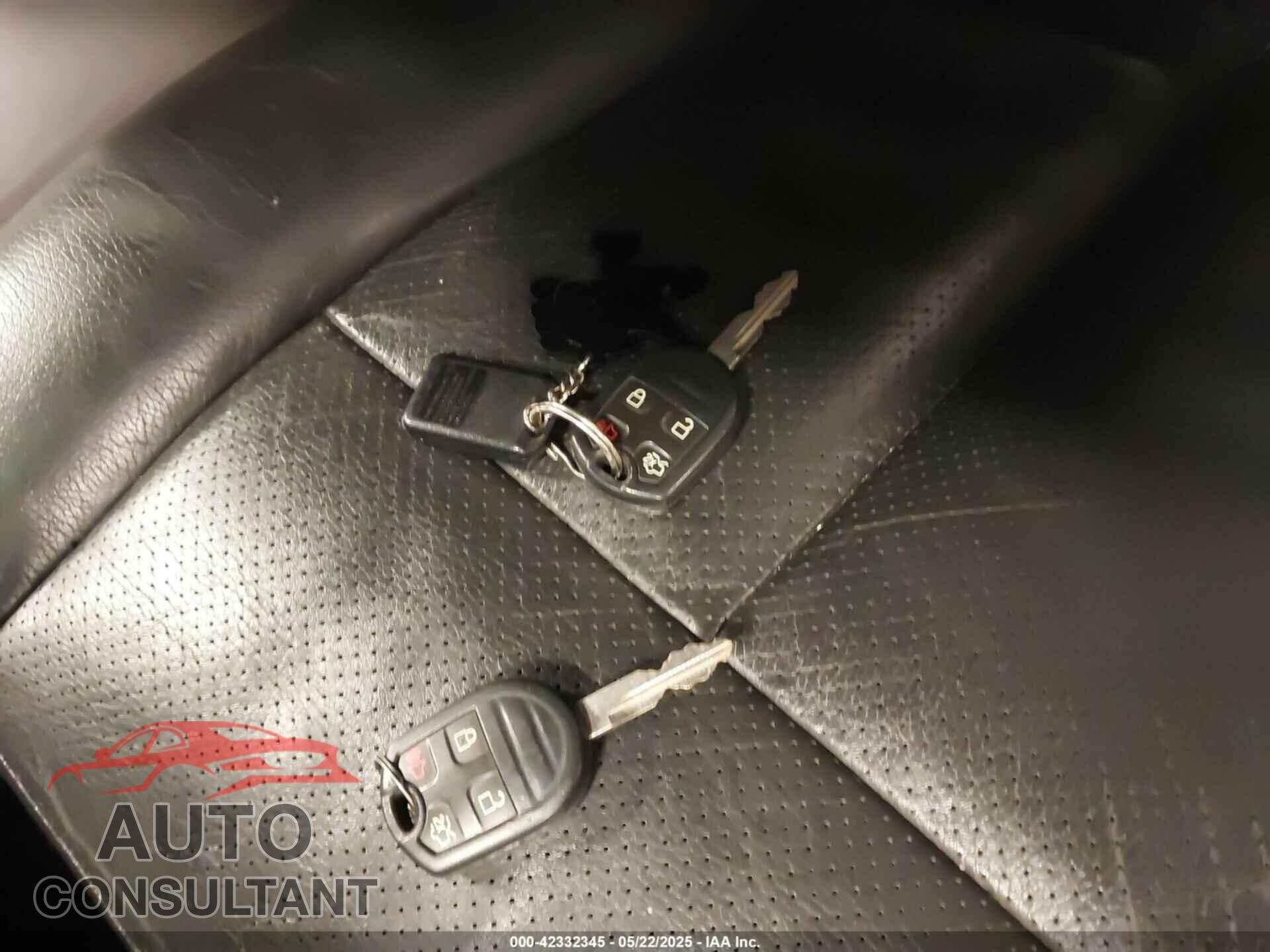FORD EXPEDITION 2013 - 1FMJU2A59DEF02427