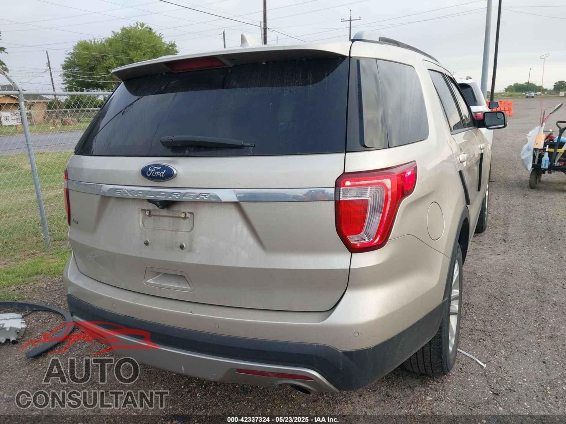 FORD EXPLORER 2017 - 1FM5K7D80HGD39865