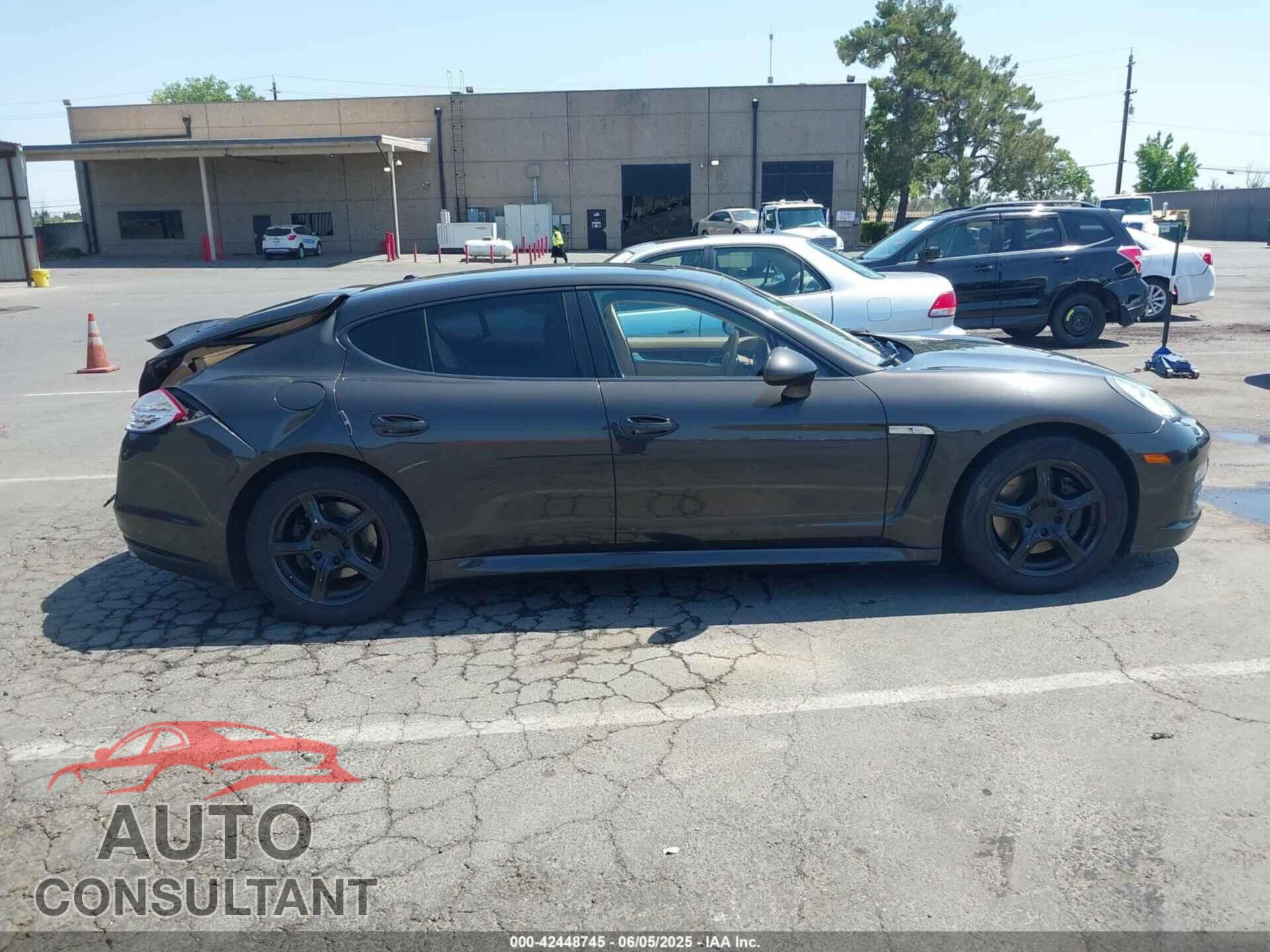 PORSCHE PANAMERA 2011 - WP0AA2A76BL016603