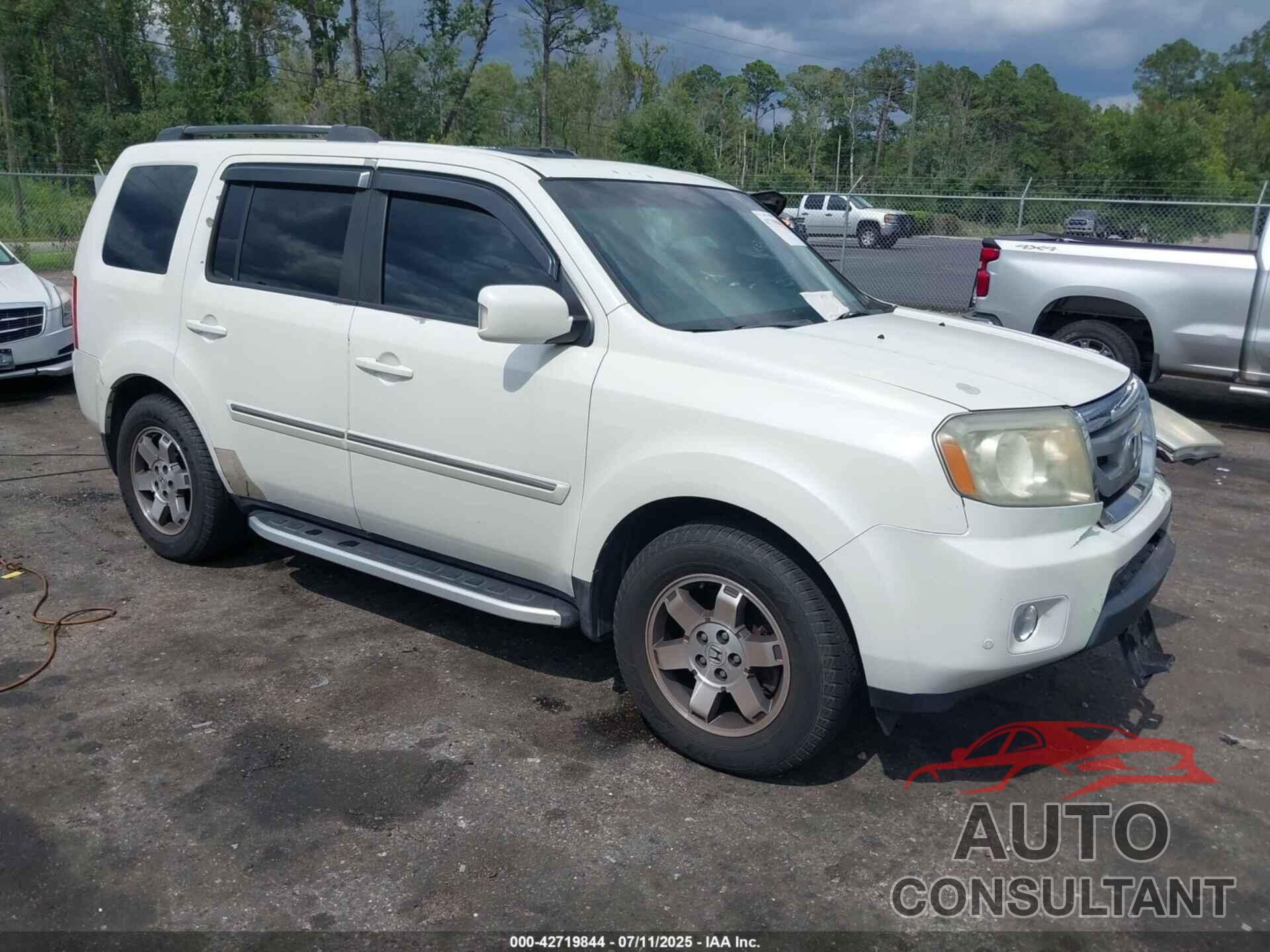 HONDA PILOT 2011 - 5FNYF3H99BB049160