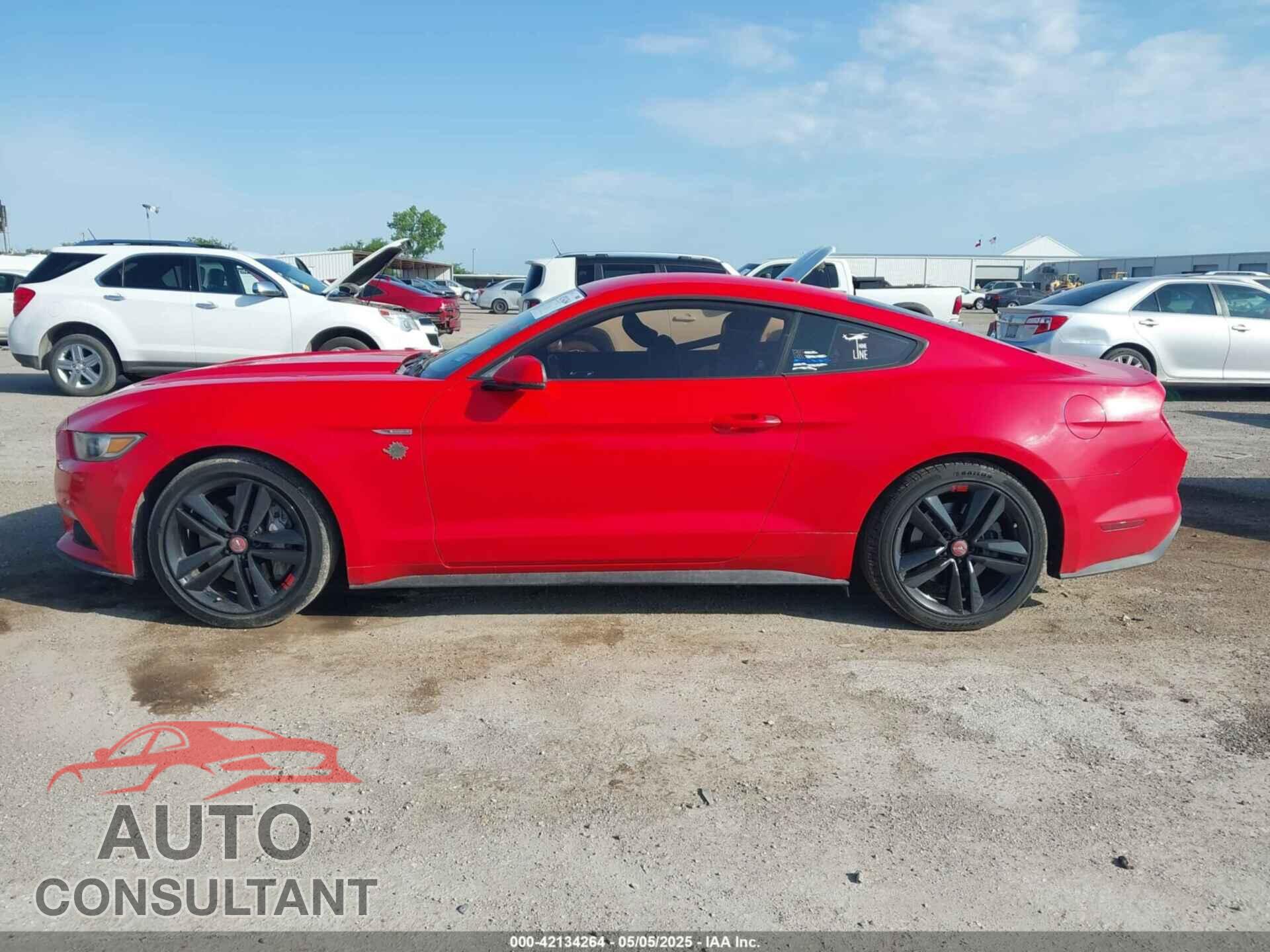 FORD MUSTANG 2015 - 1FA6P8TH2F5305684