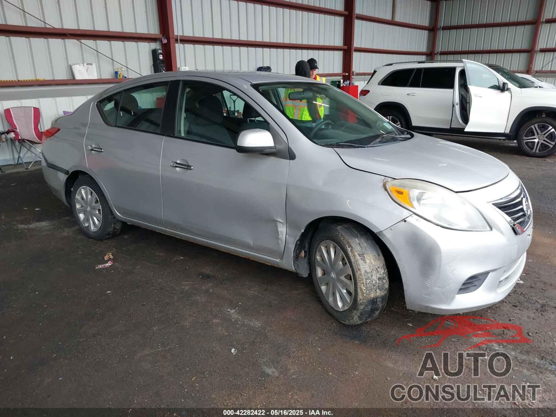 NISSAN VERSA 2012 - 3N1CN7AP8CL836233