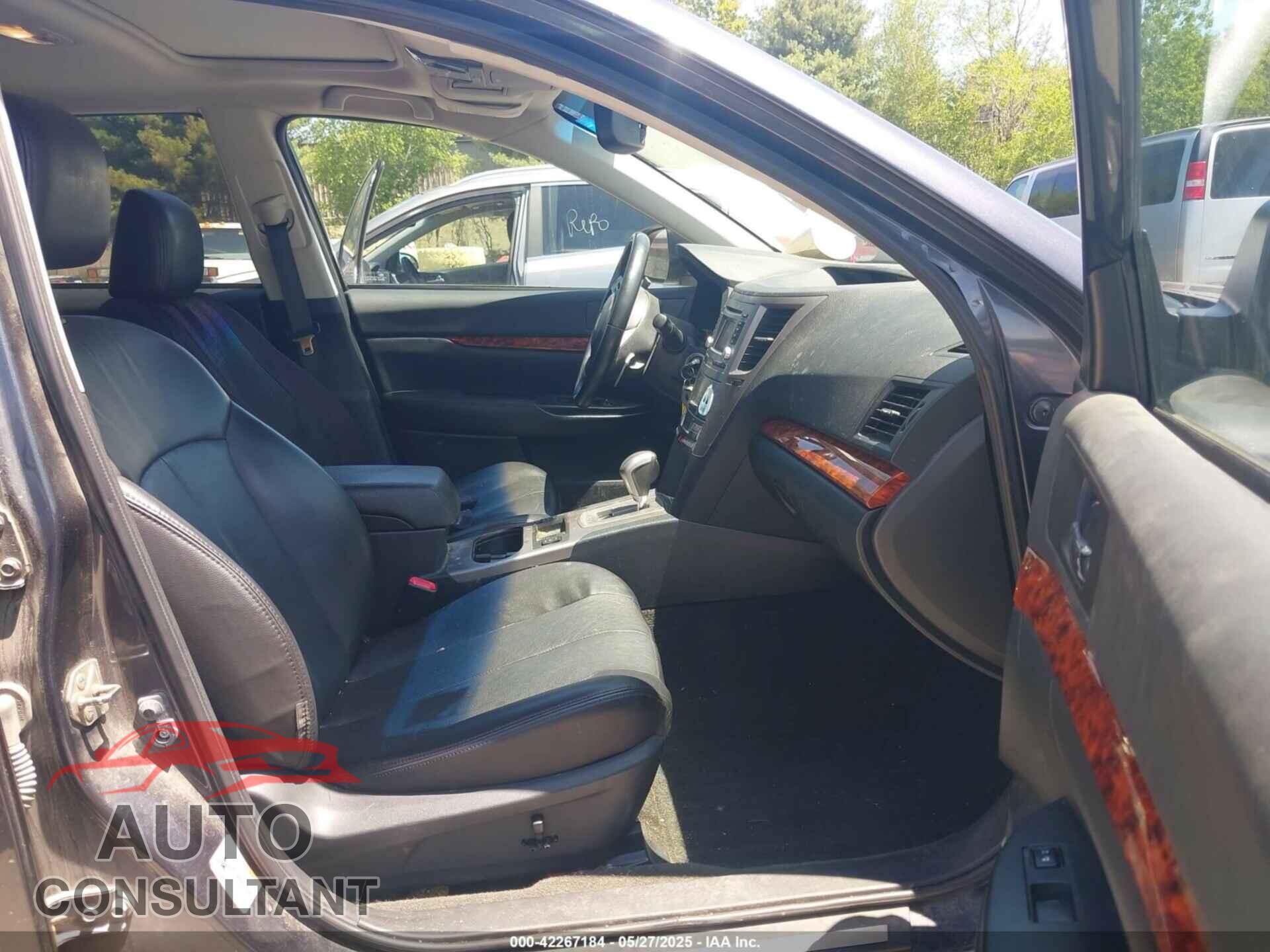 SUBARU OUTBACK 2012 - 4S4BRBKC7C3290589