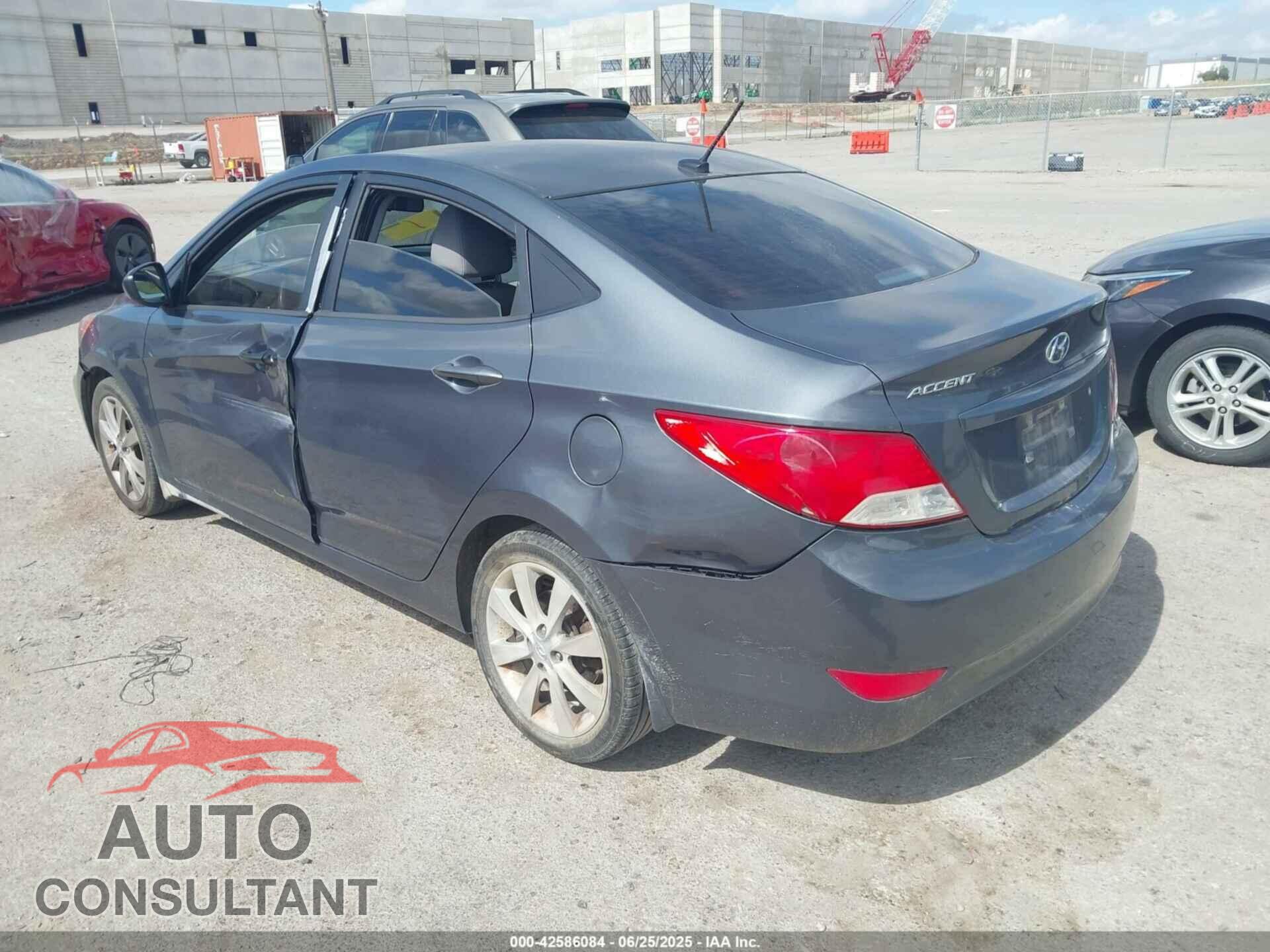 HYUNDAI ACCENT 2013 - KMHCU4AE9DU293085