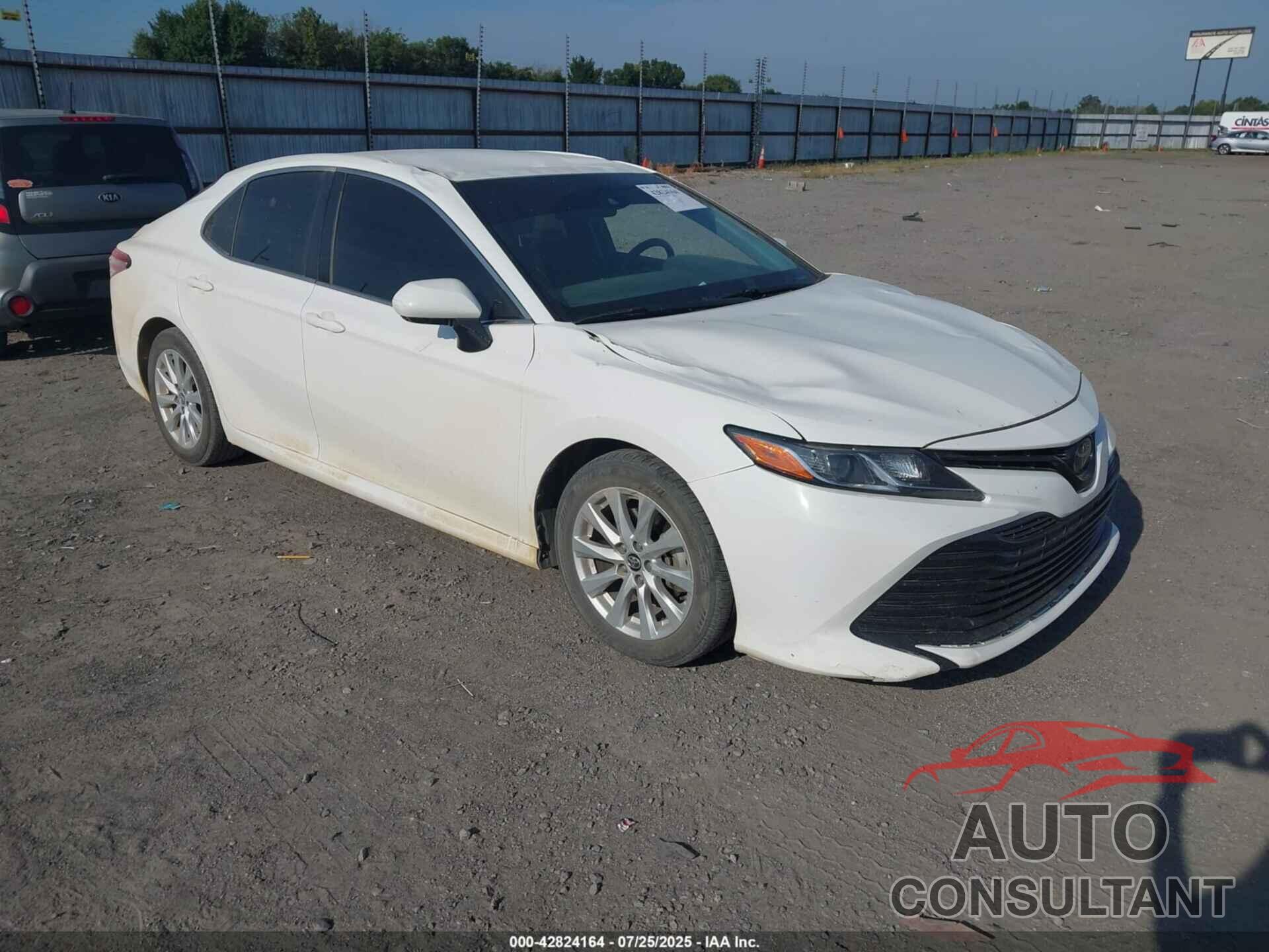 TOYOTA CAMRY 2018 - JTNB11HK8J3002690