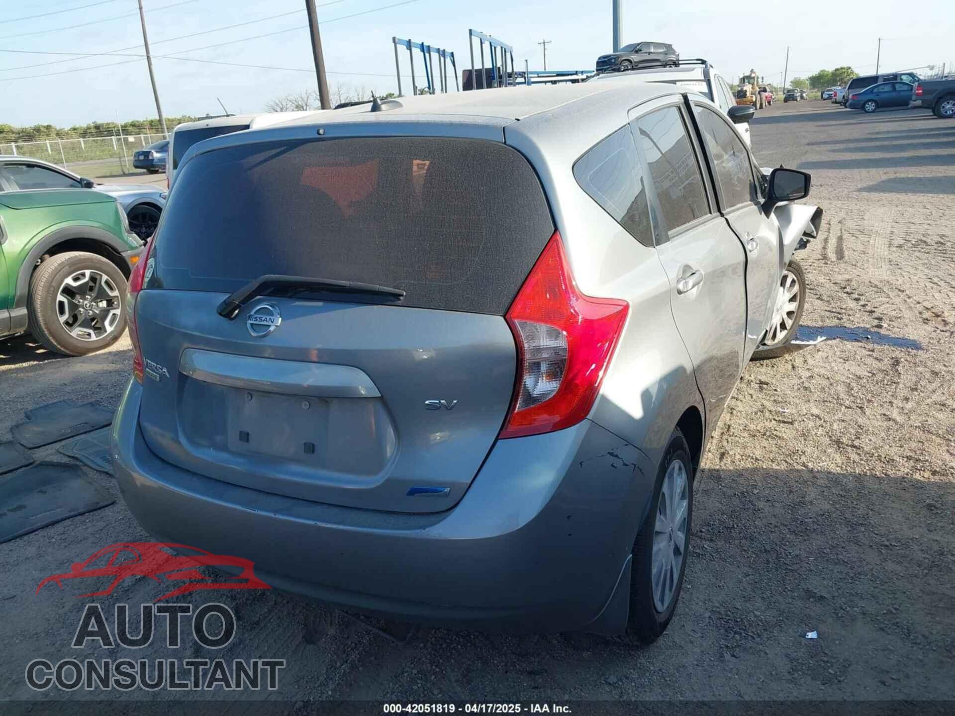 NISSAN VERSA NOTE 2015 - 3N1CE2CP4FL388514