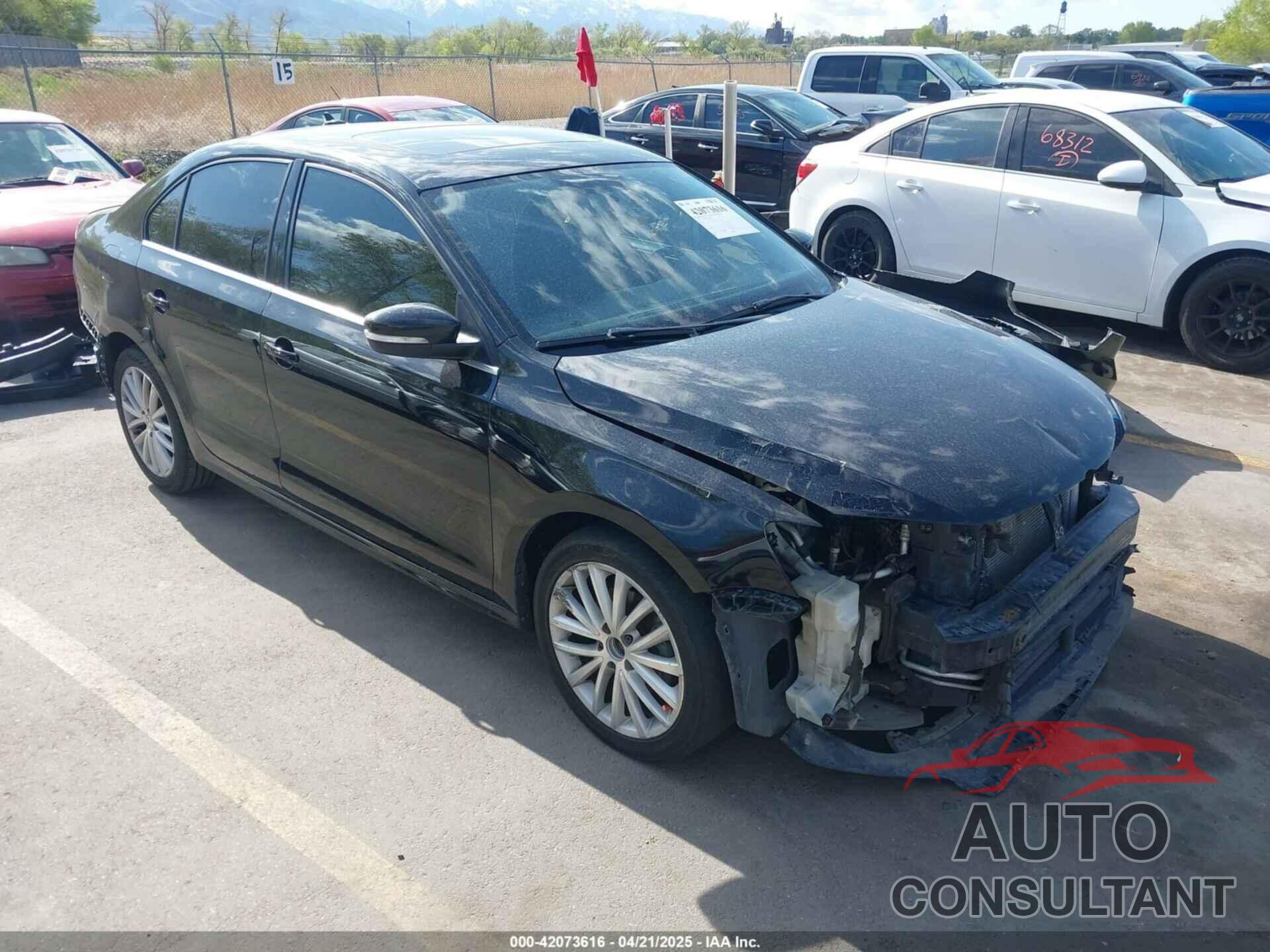 VOLKSWAGEN JETTA 2015 - 3VWD17AJ4FM235602