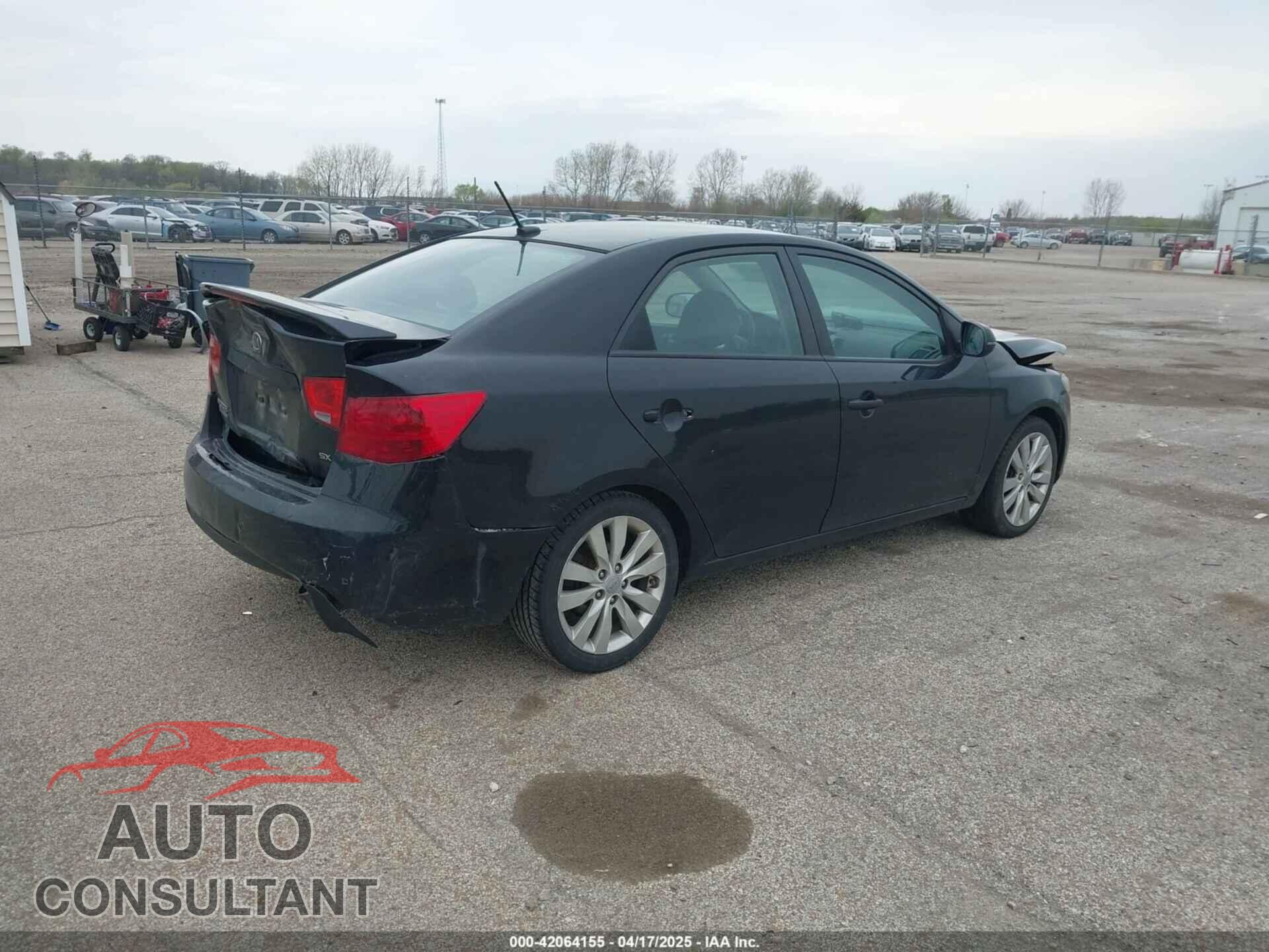 KIA FORTE 2011 - KNAFW4A39B5350741