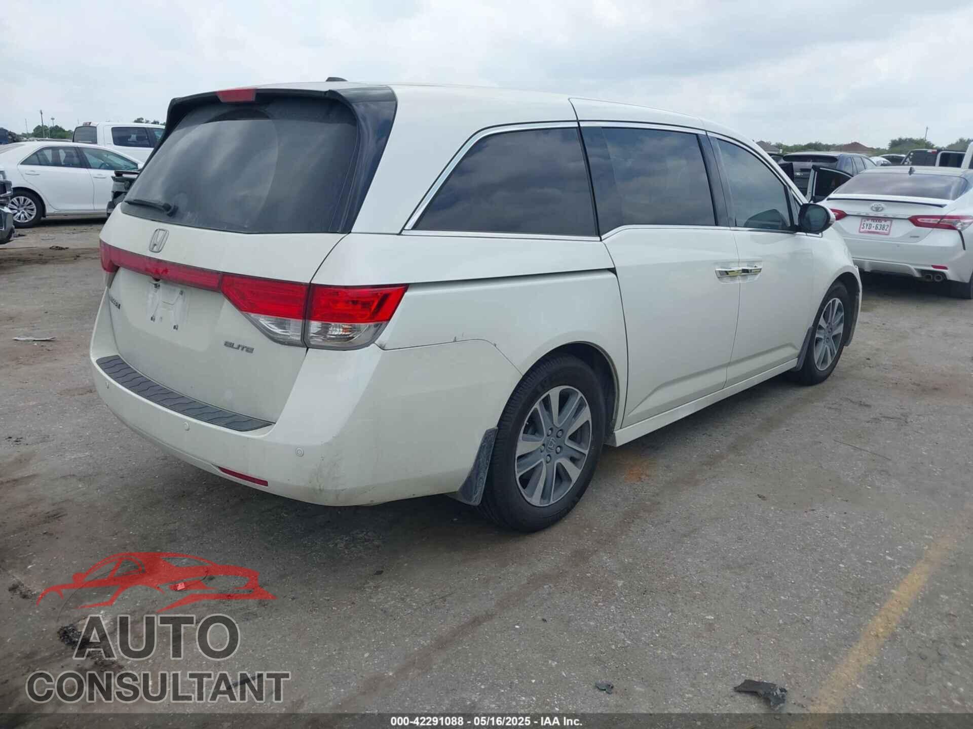 HONDA ODYSSEY 2017 - 5FNRL5H95HB015881