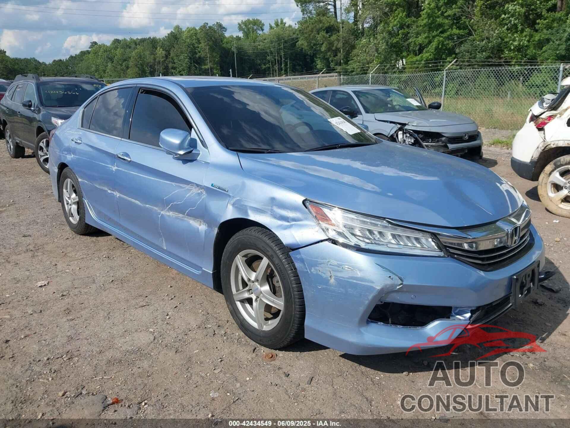HONDA ACCORD HYBRID 2017 - JHMCR6F70HC008134