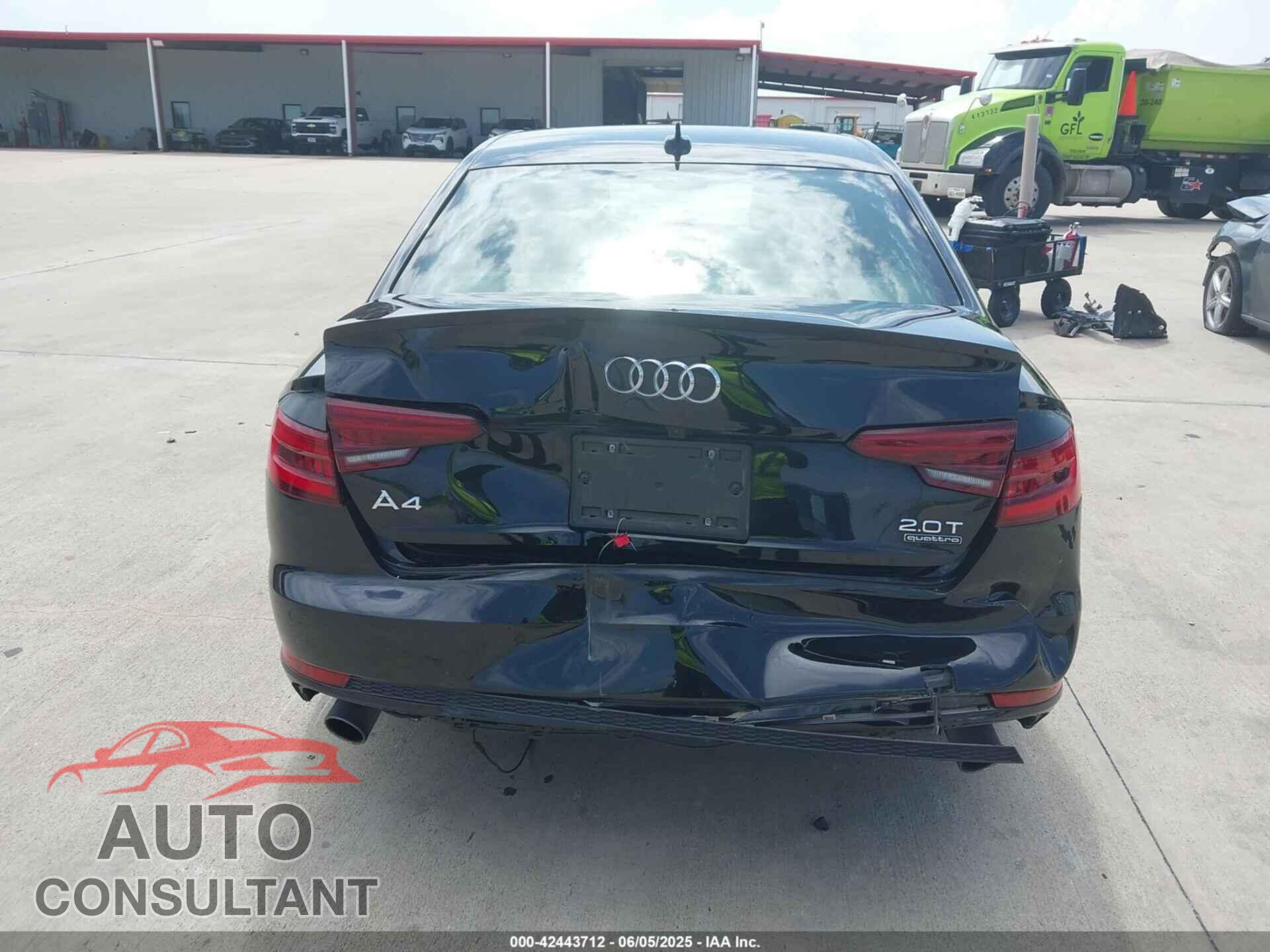 AUDI A4 2018 - WAUENAF48JA224312