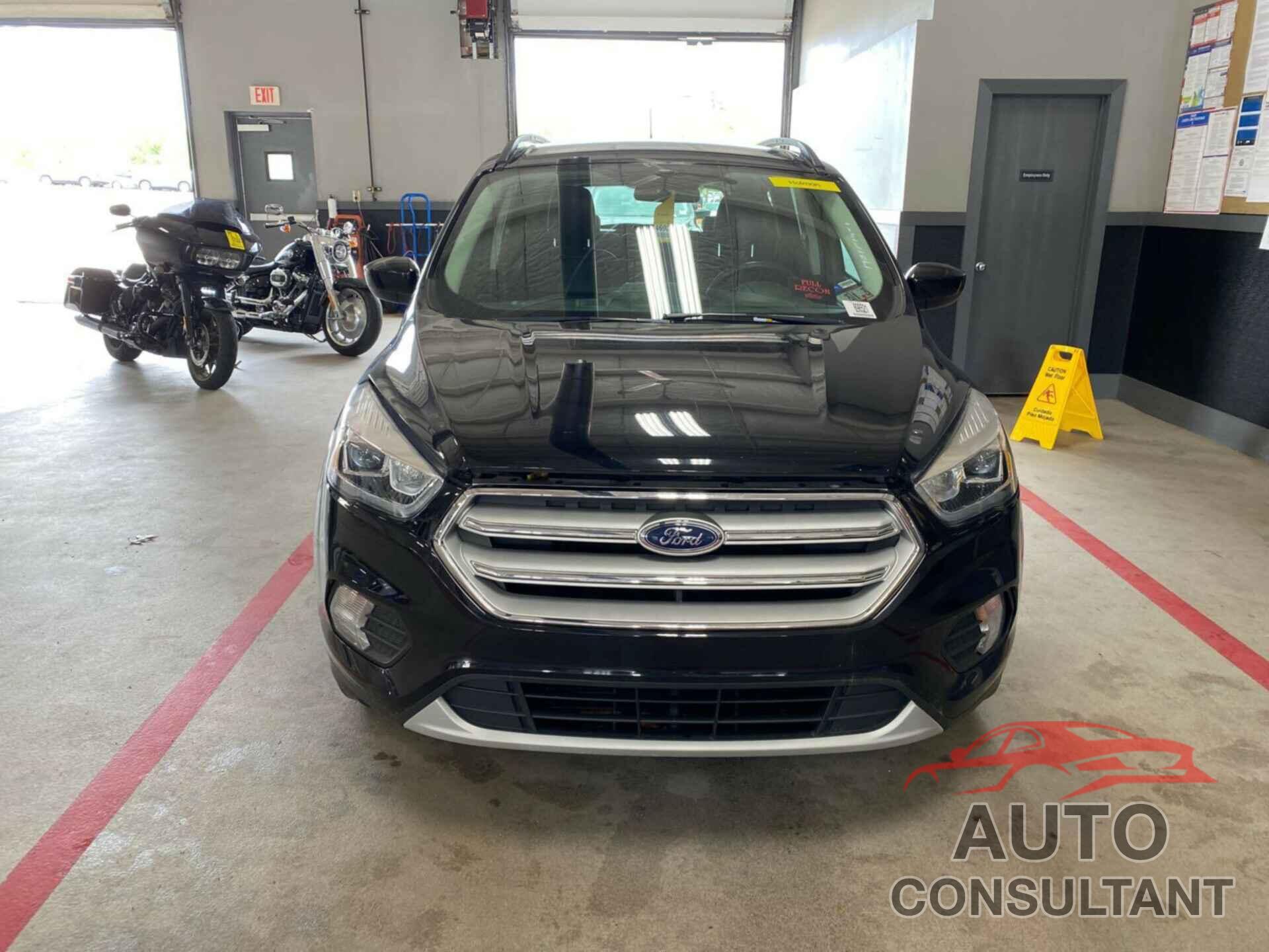FORD ESCAPE 2019 - 1FMCU9HD3KUB82412