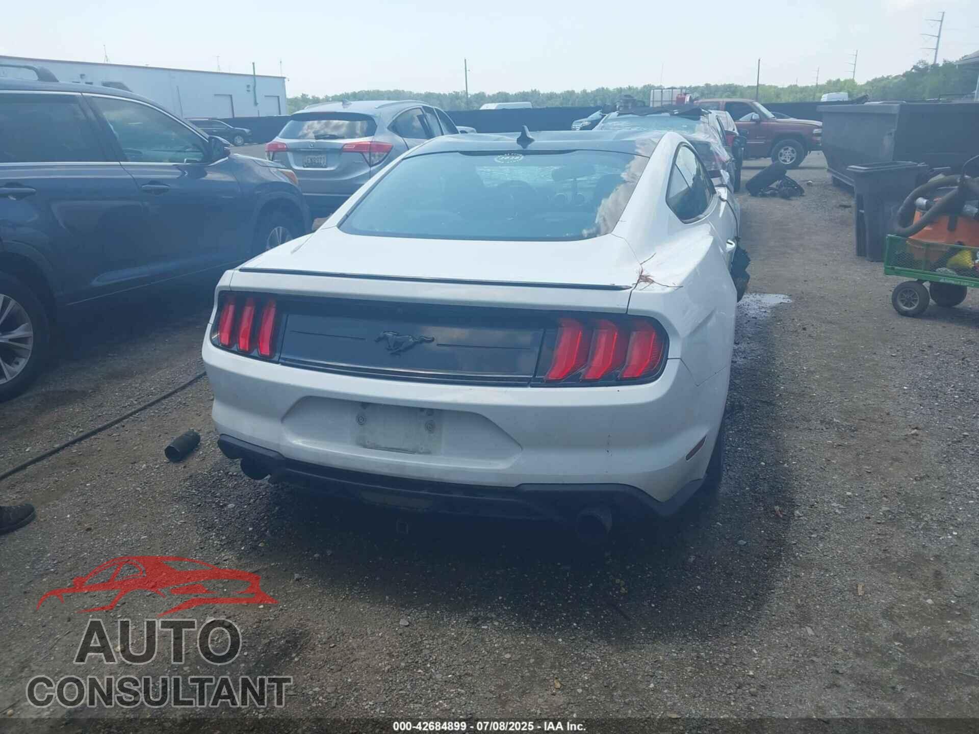 FORD MUSTANG 2020 - 1FA6P8TH2L5149769