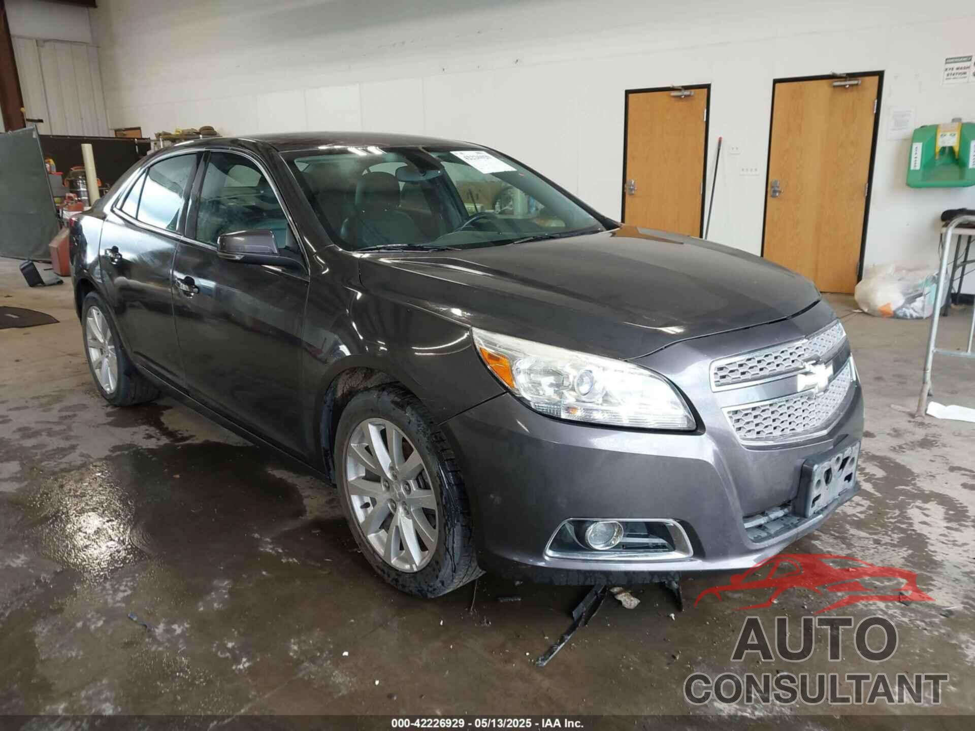 CHEVROLET MALIBU 2013 - 1G11H5SA3DF283506