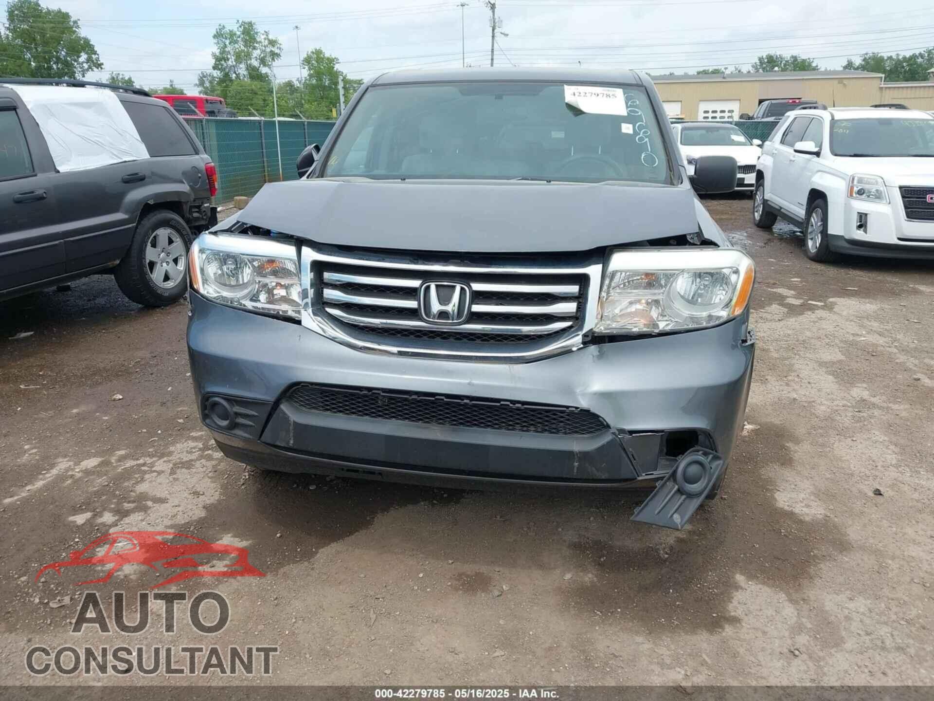 HONDA PILOT 2013 - 5FNYF4H21DB069690