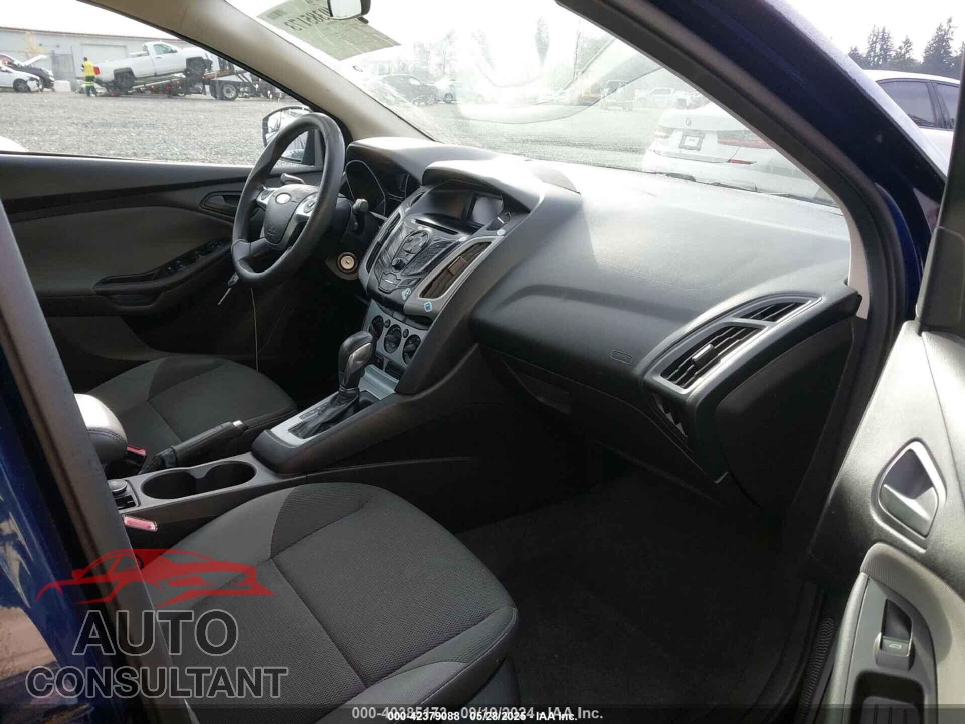 FORD FOCUS 2012 - 1FAHP3F23CL163372