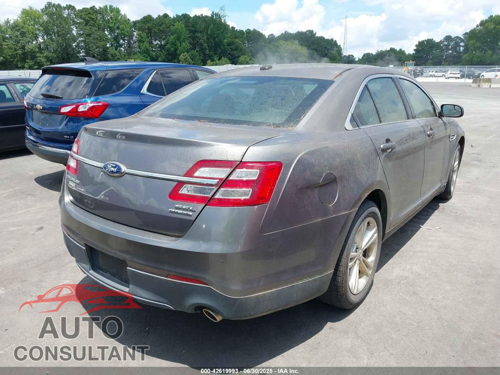 FORD TAURUS 2013 - 1FAHP2E80DG192127