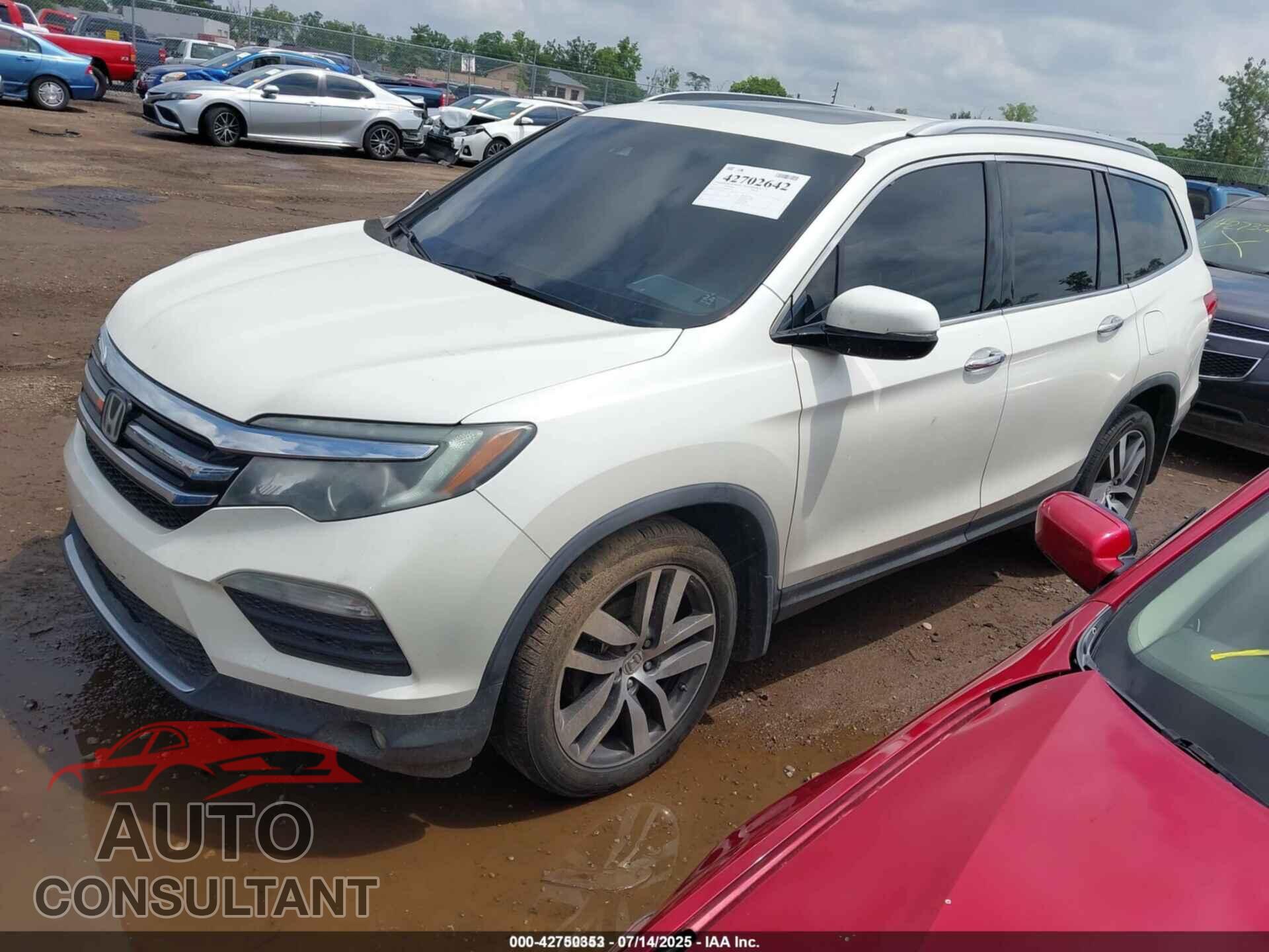 HONDA PILOT 2017 - 5FNYF6H04HB019575