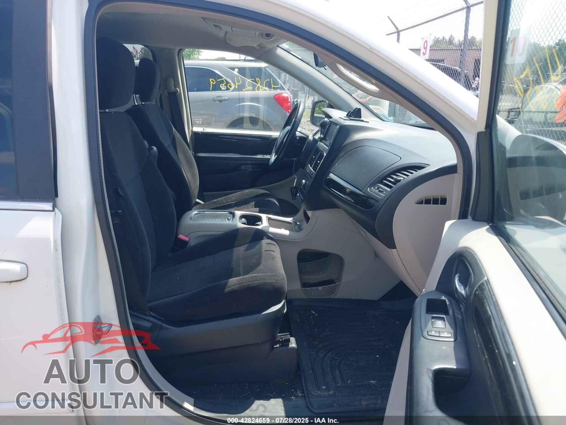 DODGE GRAND CARAVAN 2012 - 2C4RDGDG8CR404122