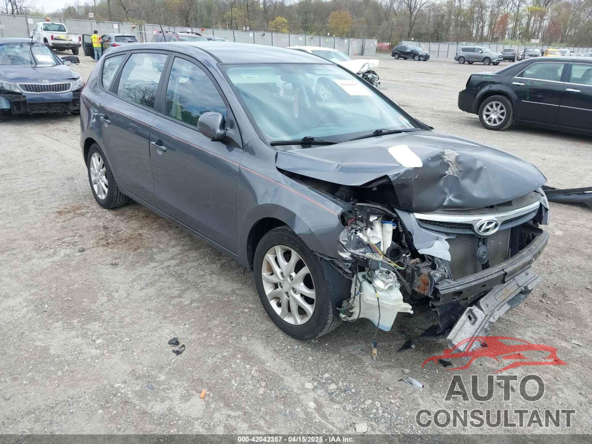 HYUNDAI ELANTRA TOURING 2009 - KMHDC86E89U031895