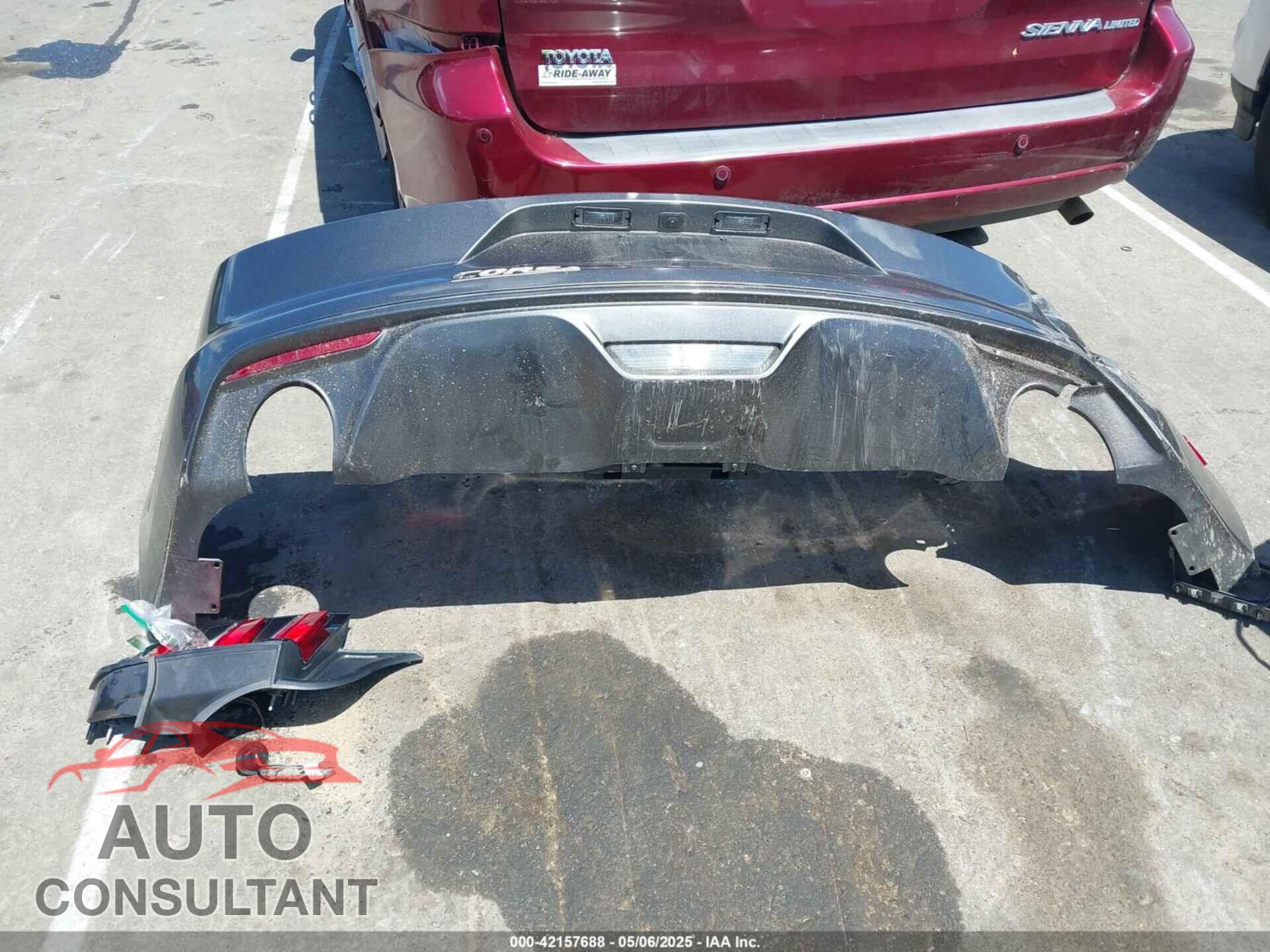 FORD MUSTANG 2015 - 1FA6P8TH5F5351476