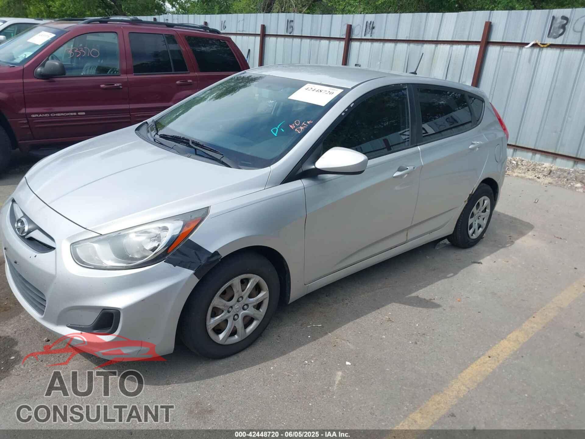 HYUNDAI ACCENT 2012 - KMHCT5AEXCU052174