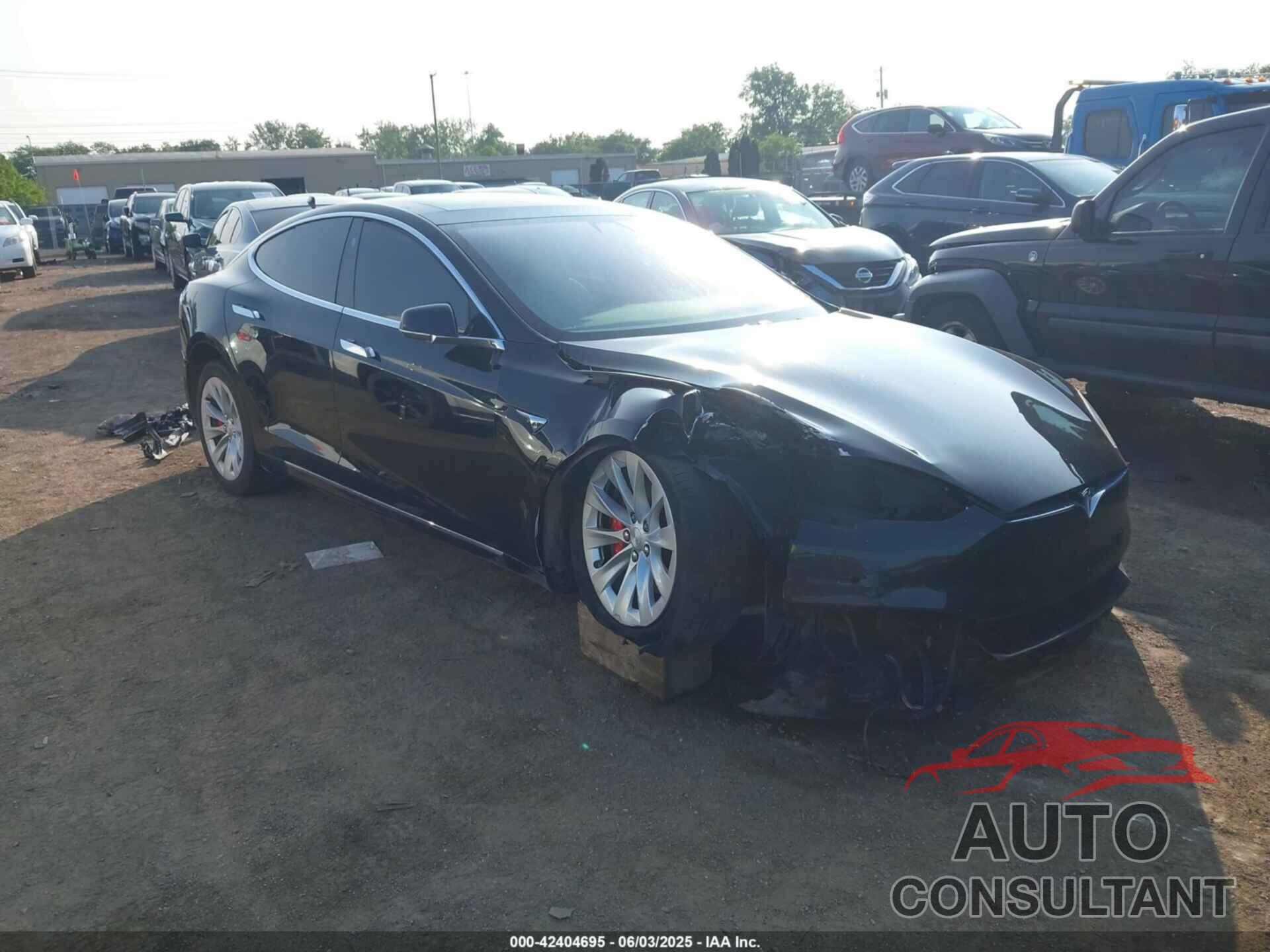 TESLA MODEL S 2018 - 5YJSA1E45JF269282
