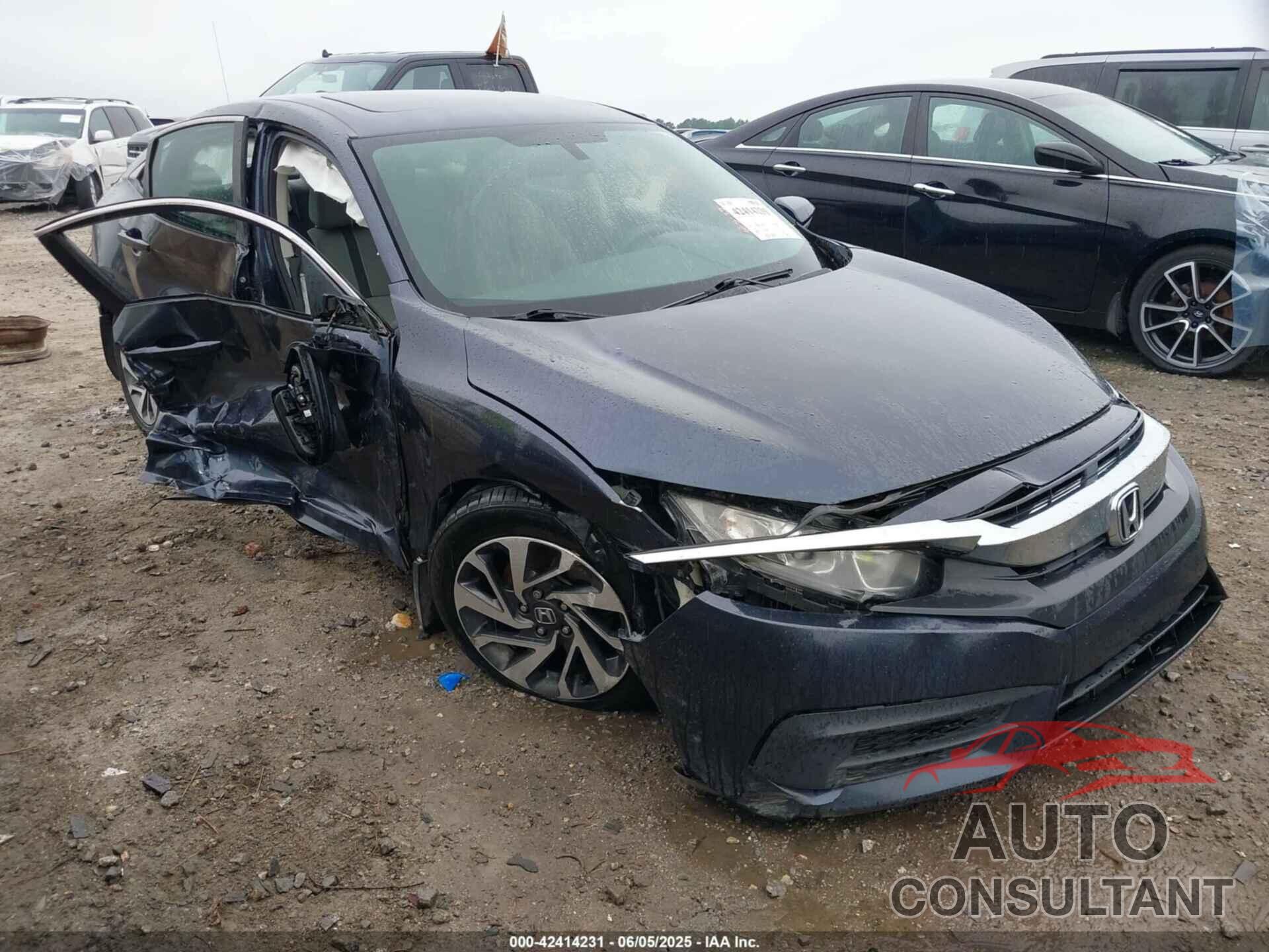 HONDA CIVIC 2017 - 2HGFC2F78HH544871