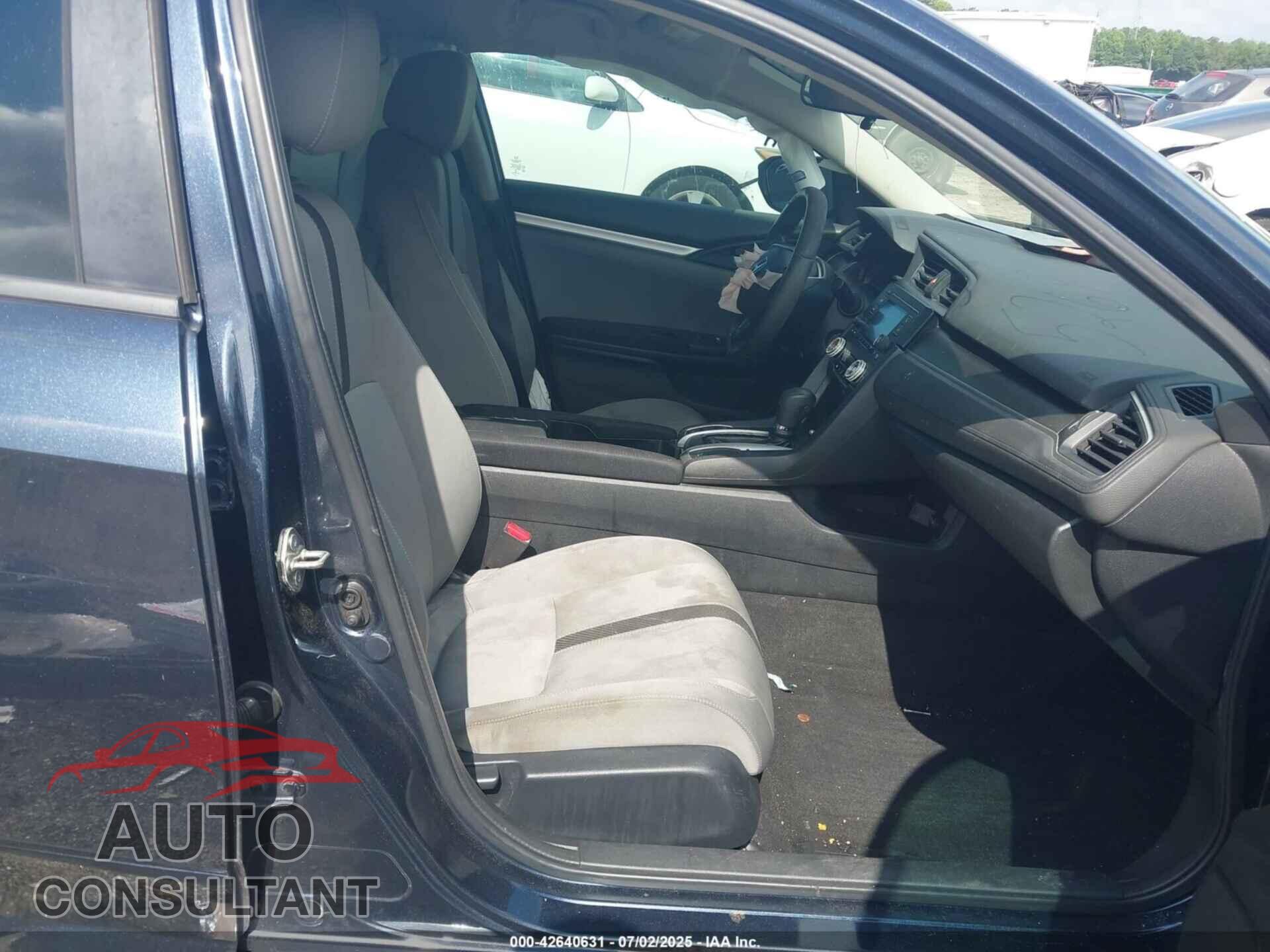 HONDA CIVIC 2017 - 19XFC2F58HE005269