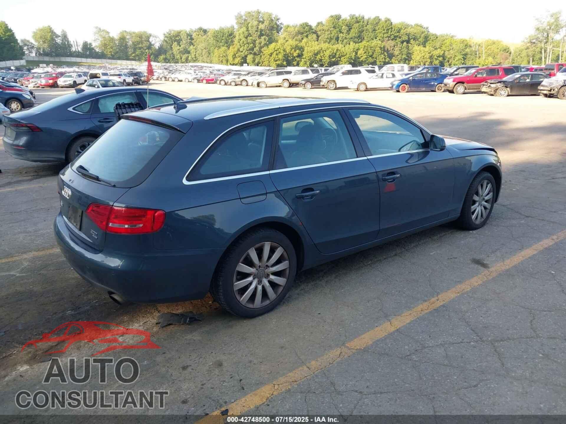AUDI A4 2011 - WAUWFAFL8BA100213