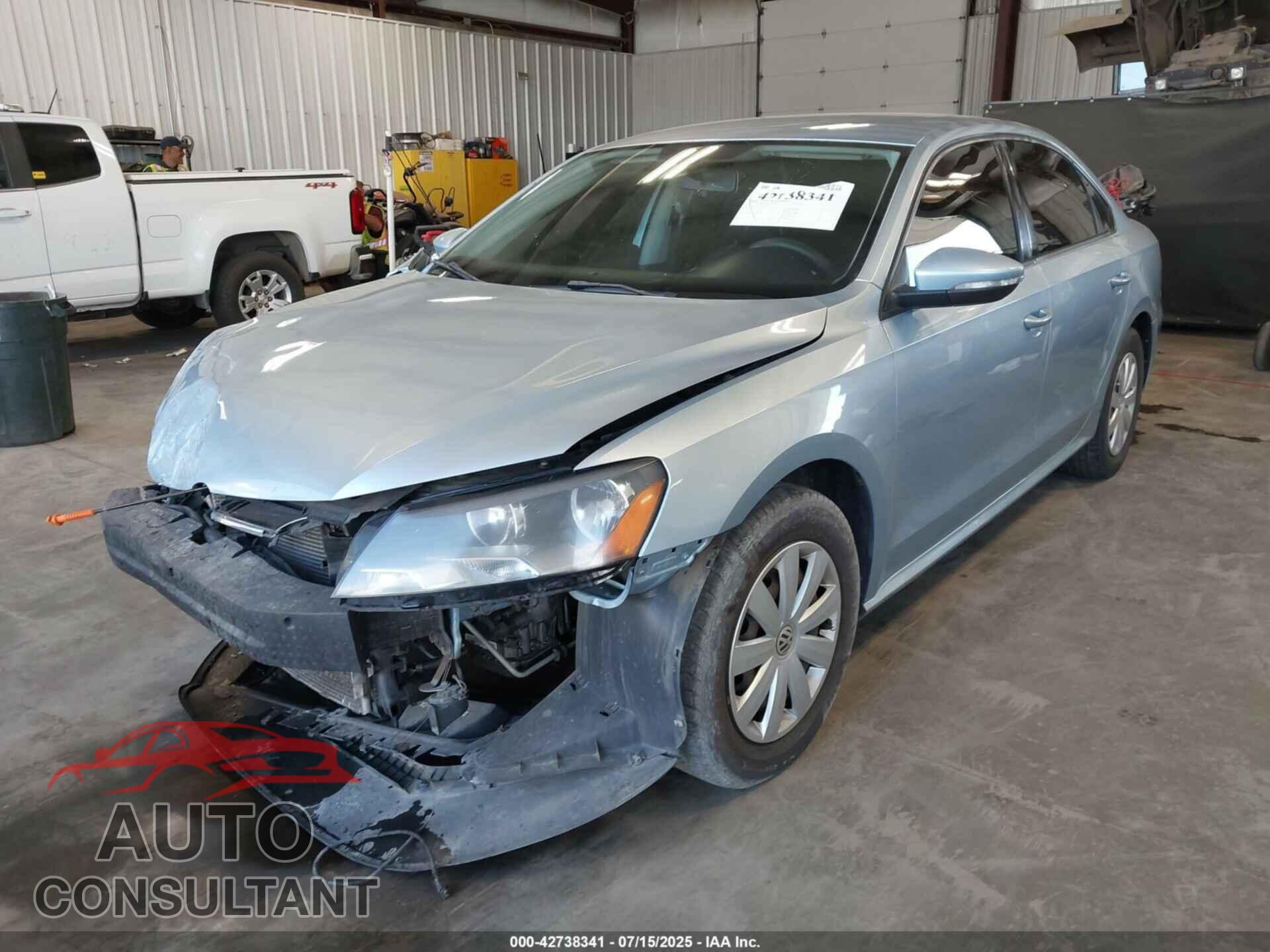 VOLKSWAGEN PASSAT 2012 - 1VWAP7A37CC091253