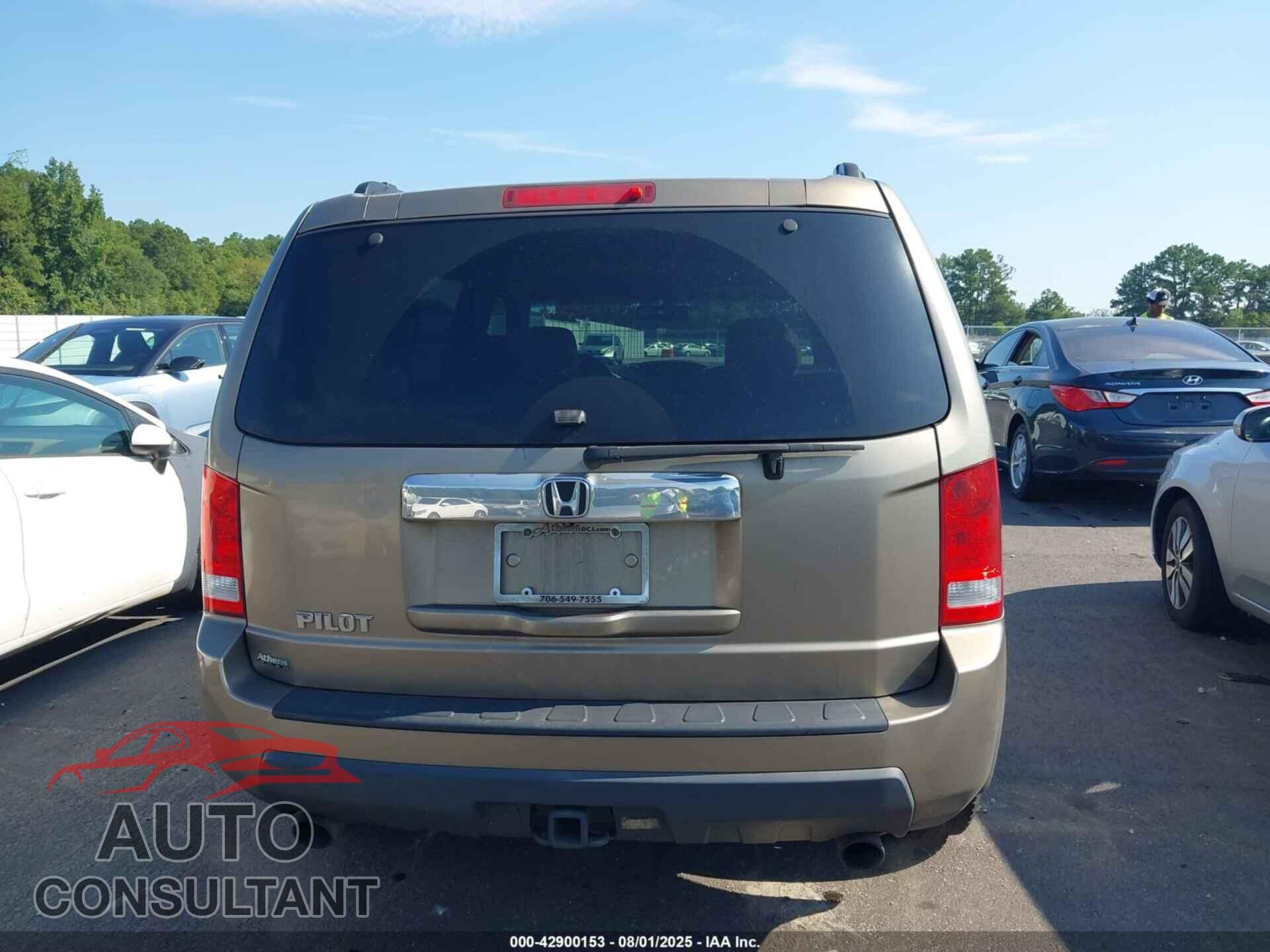 HONDA PILOT 2011 - 5FNYF3H52BB033153