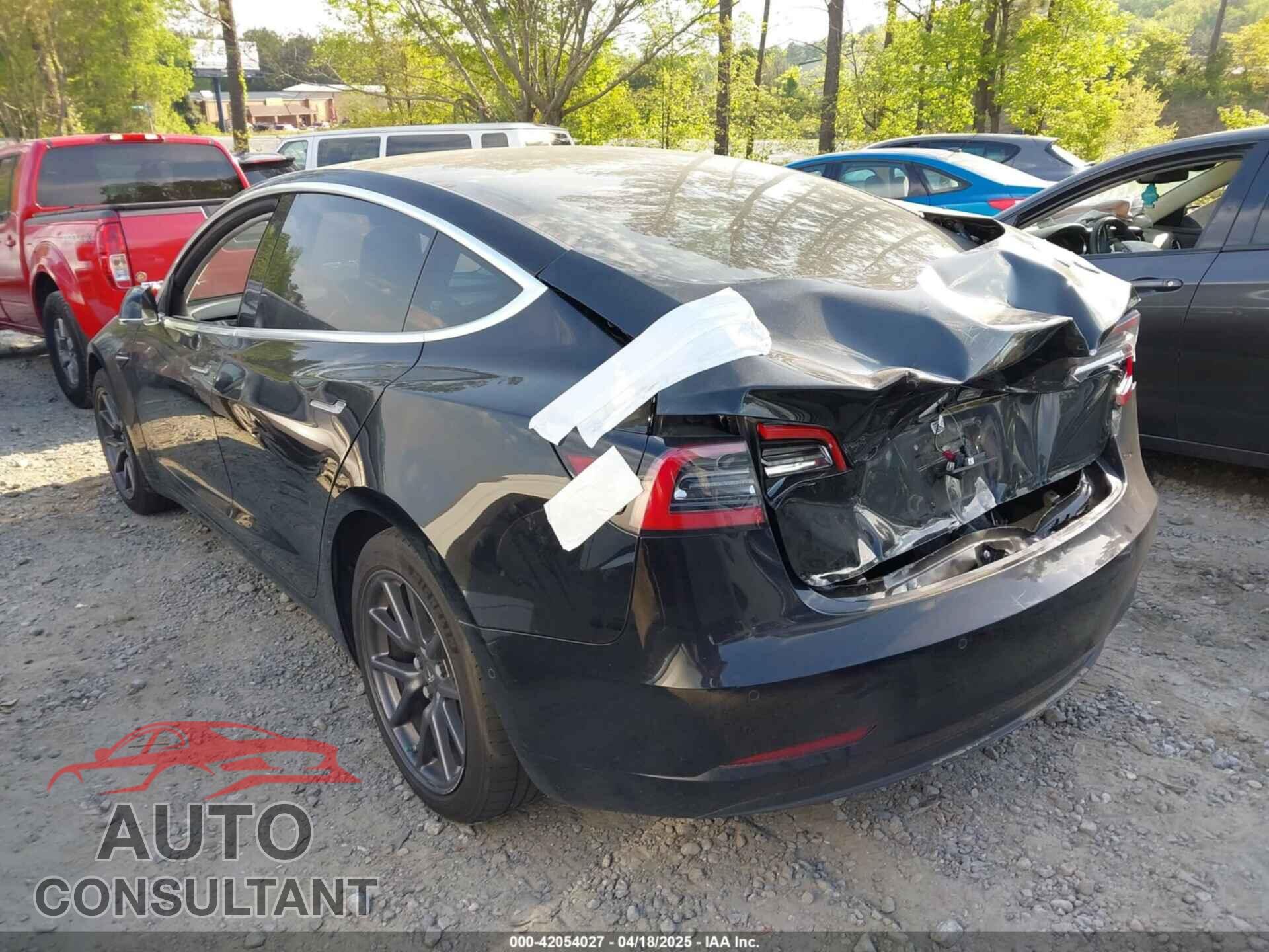 TESLA MODEL 3 2018 - 5YJ3E1EA6JF069901