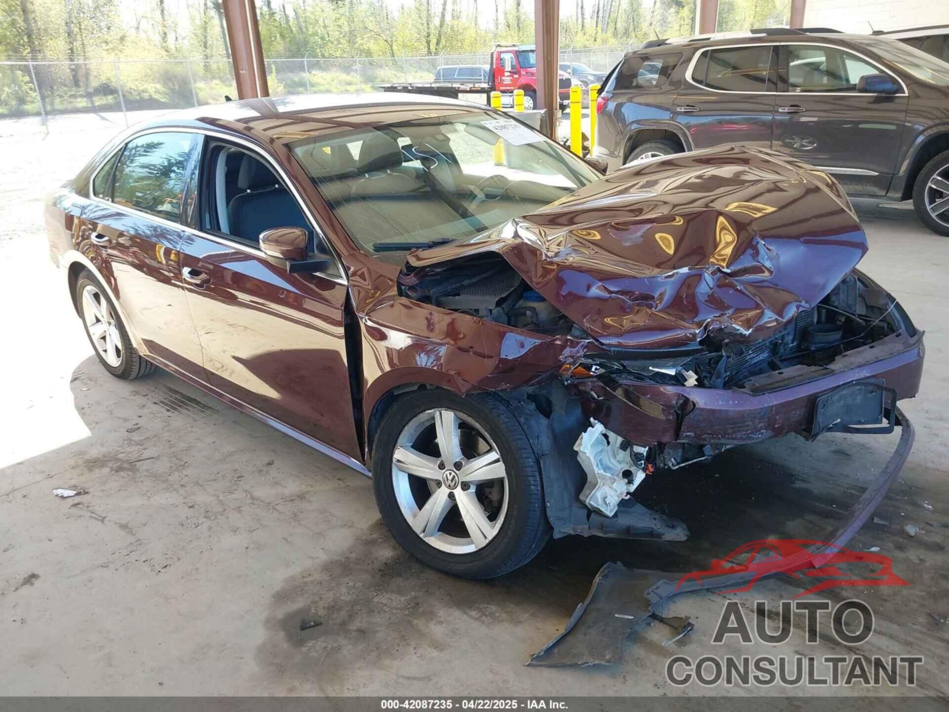 VOLKSWAGEN PASSAT 2013 - 1VWBP7A31DC049778